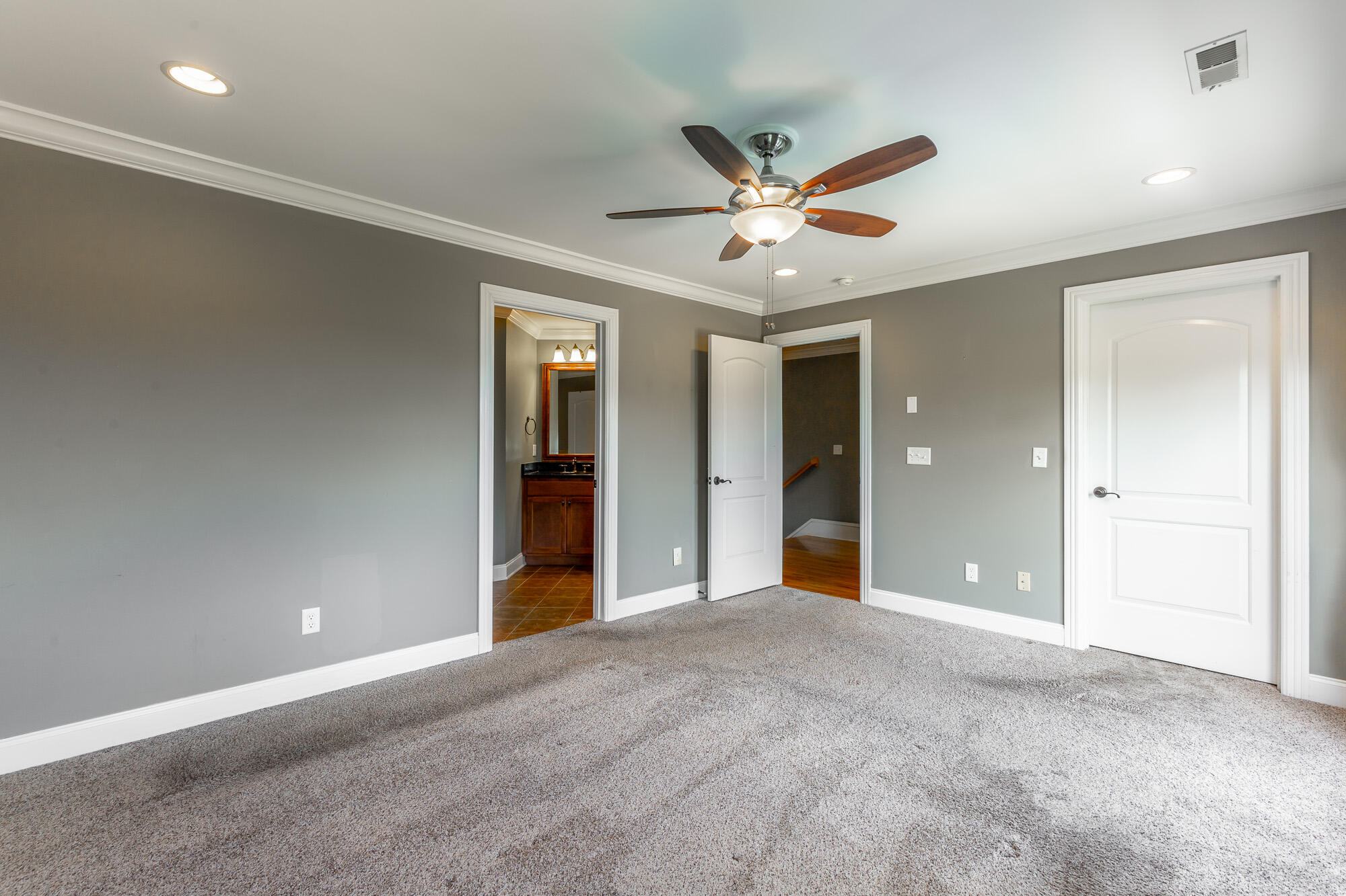 216 Shady Ridge Lane