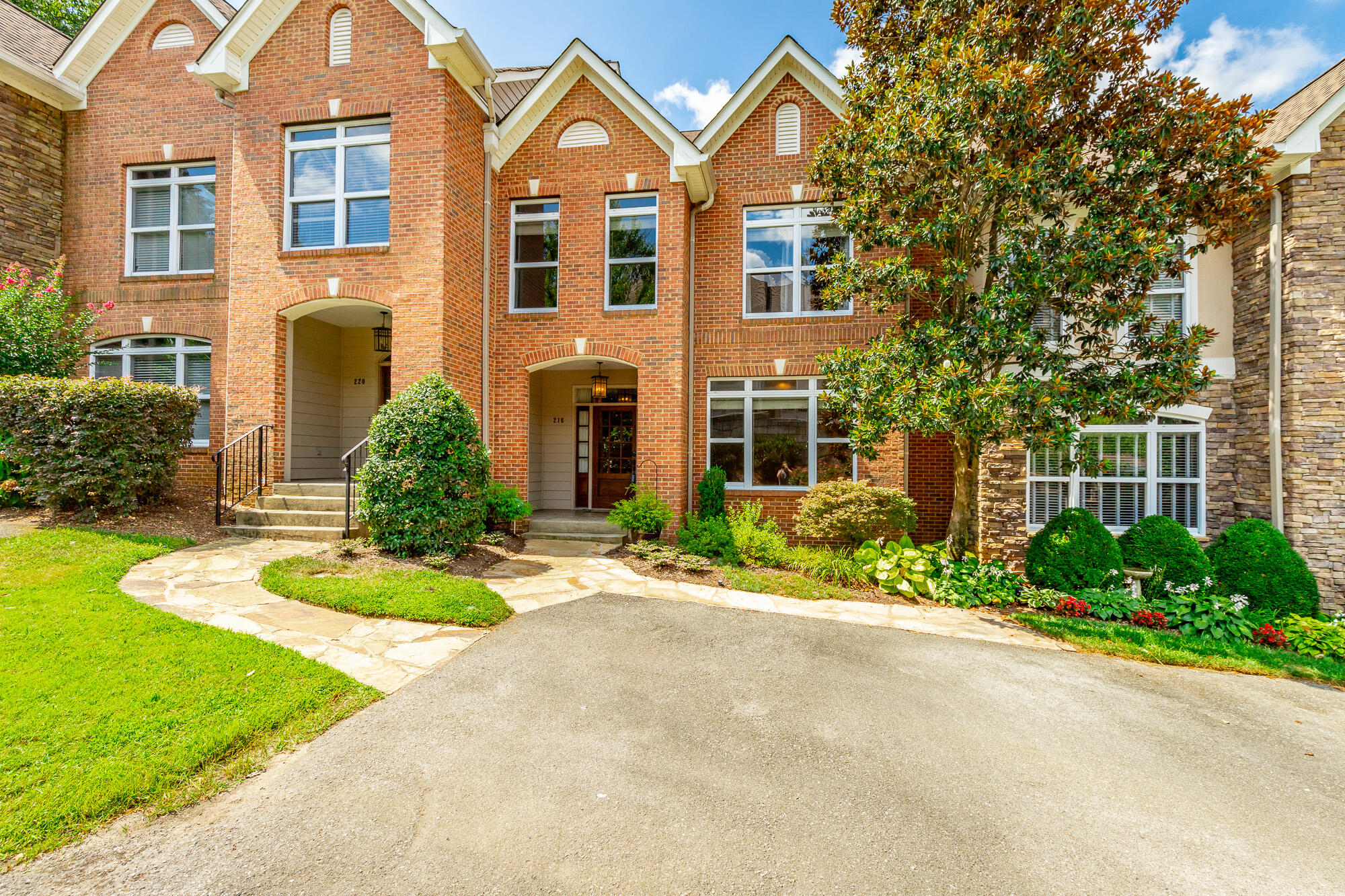 216 Shady Ridge Lane