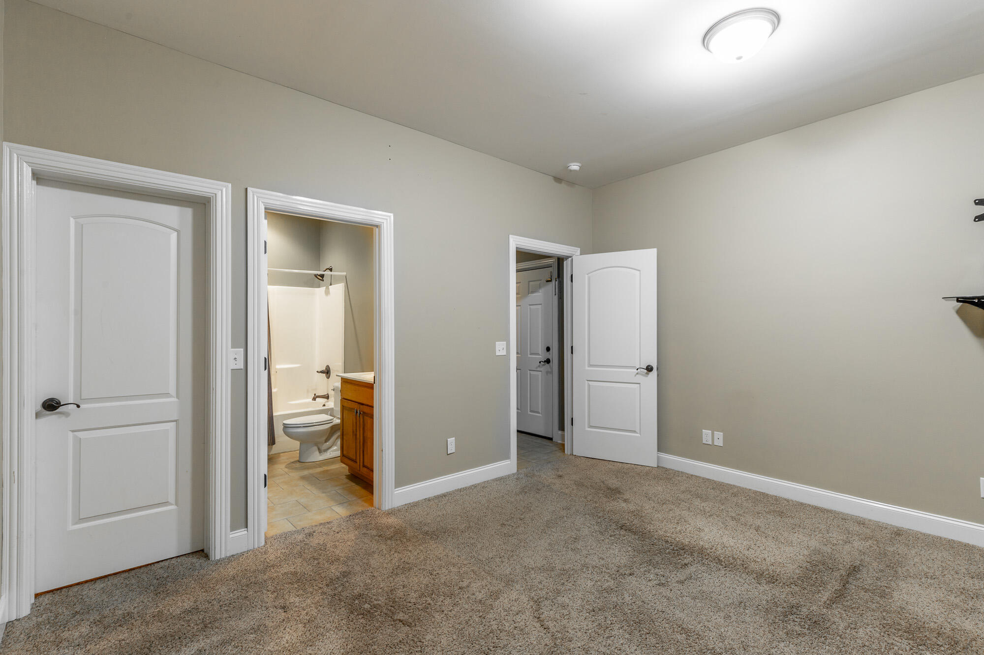 216 Shady Ridge Lane