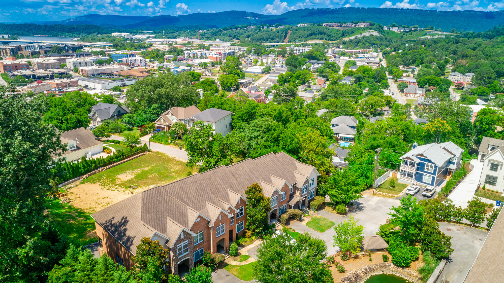 216 Shady Ridge Lane