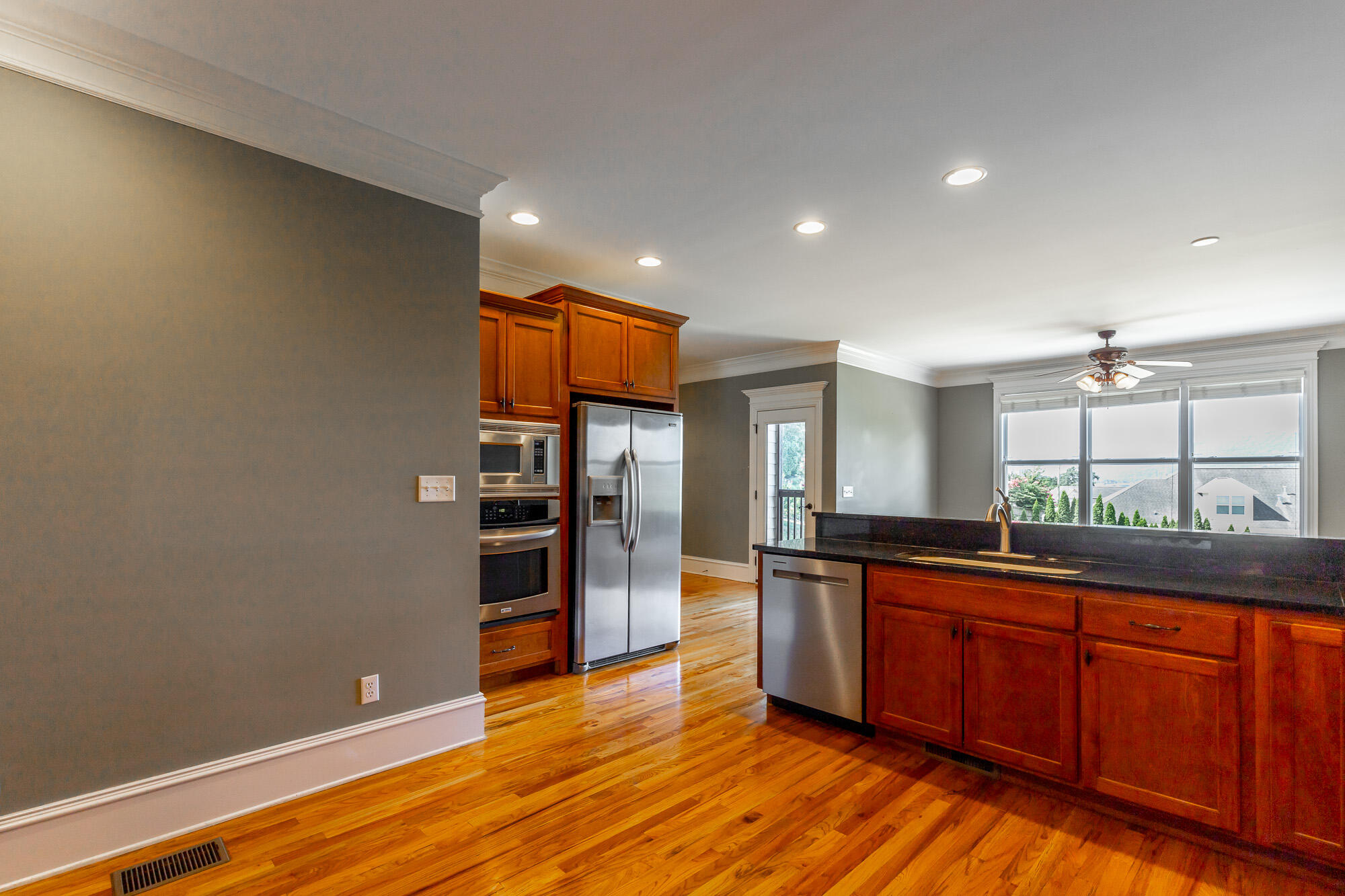216 Shady Ridge Lane