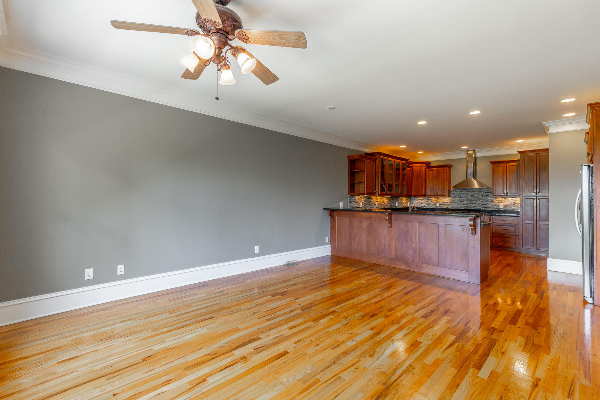 216 Shady Ridge Lane