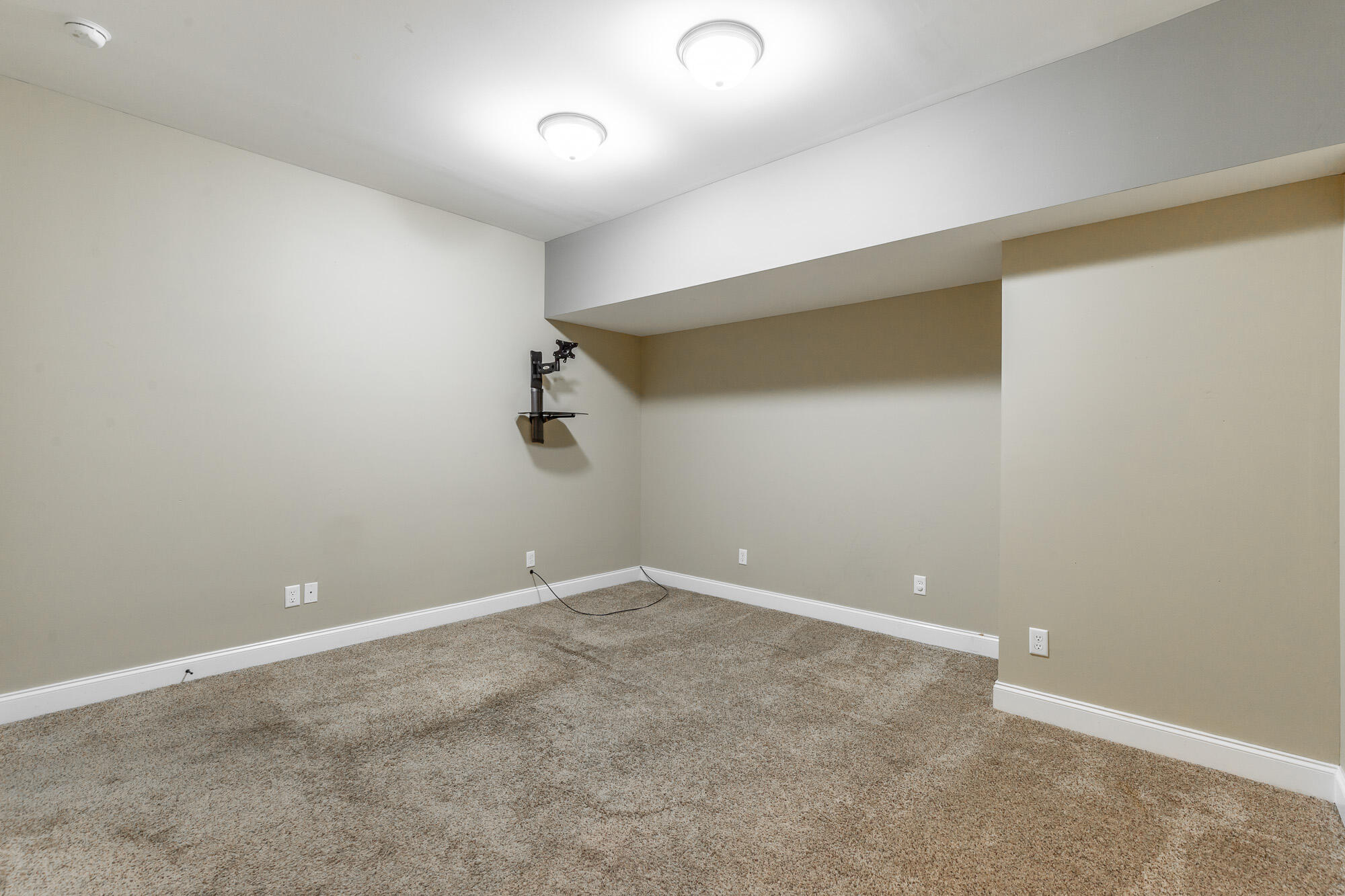 216 Shady Ridge Lane