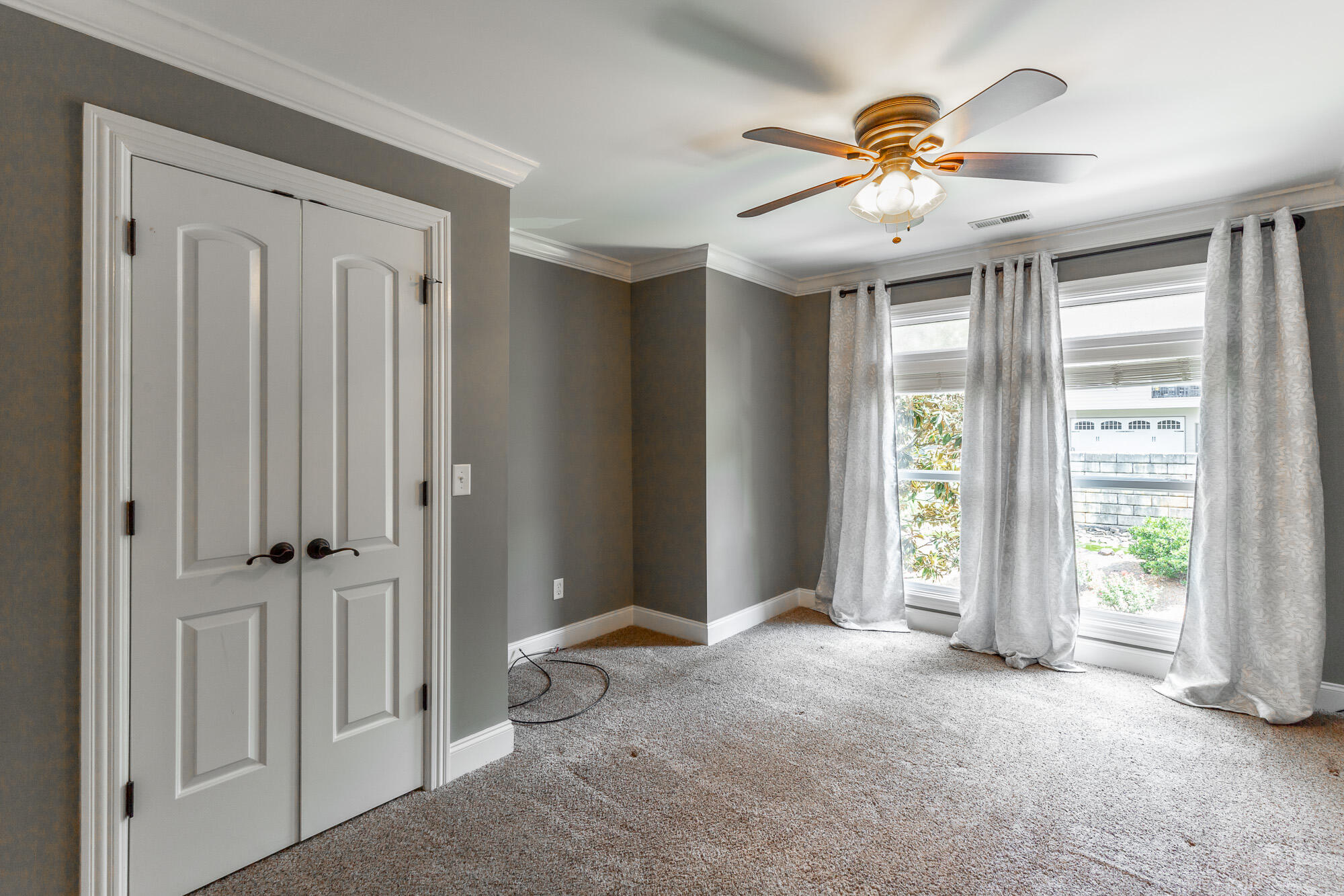 216 Shady Ridge Lane