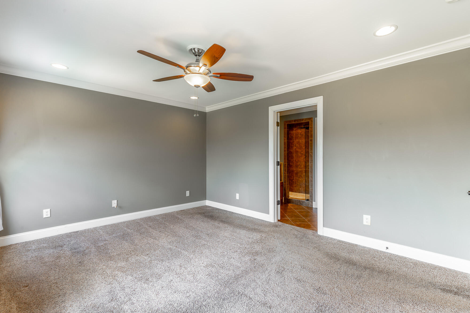 216 Shady Ridge Lane
