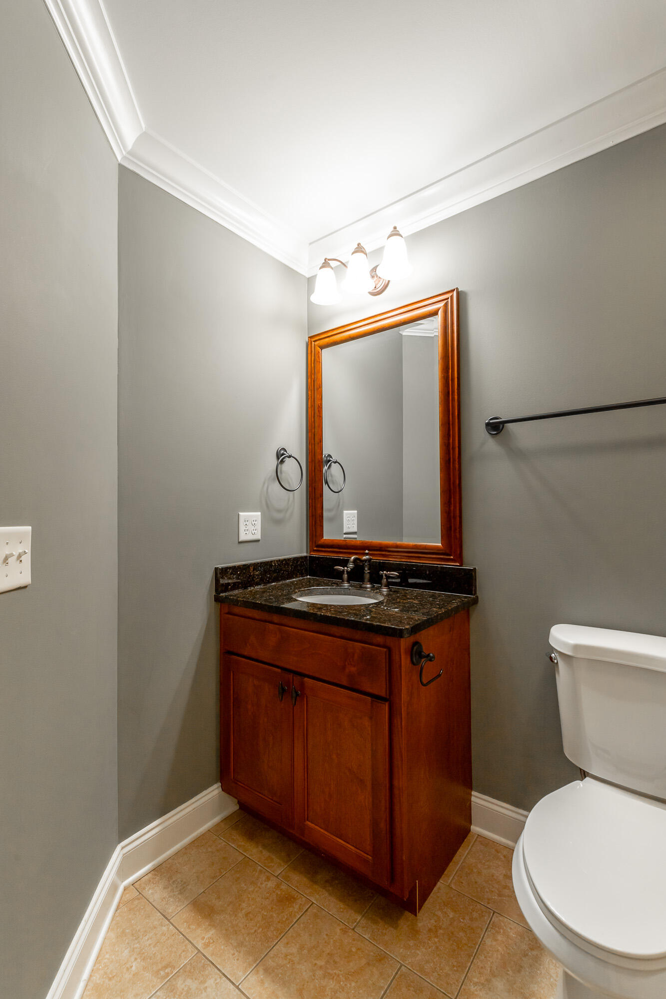 216 Shady Ridge Lane