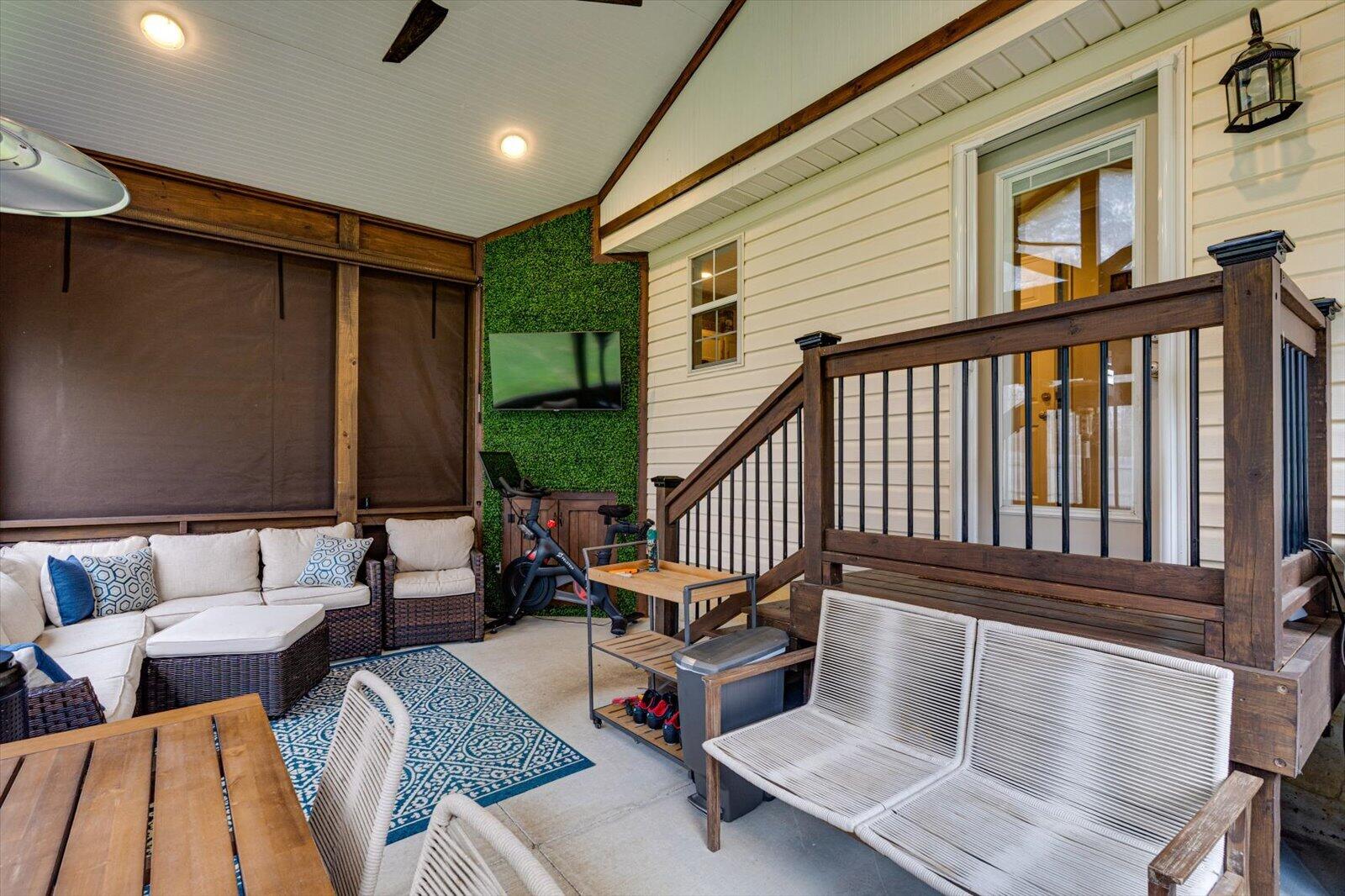 48 Council Embers Drive