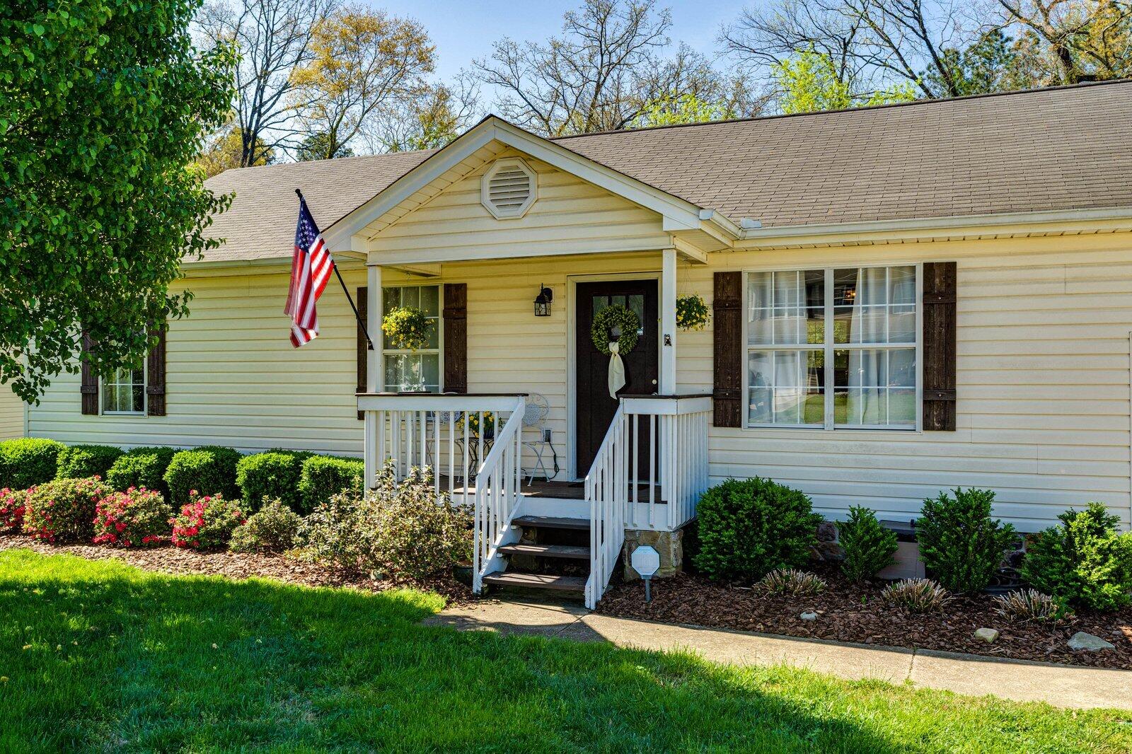 48 Council Embers Drive