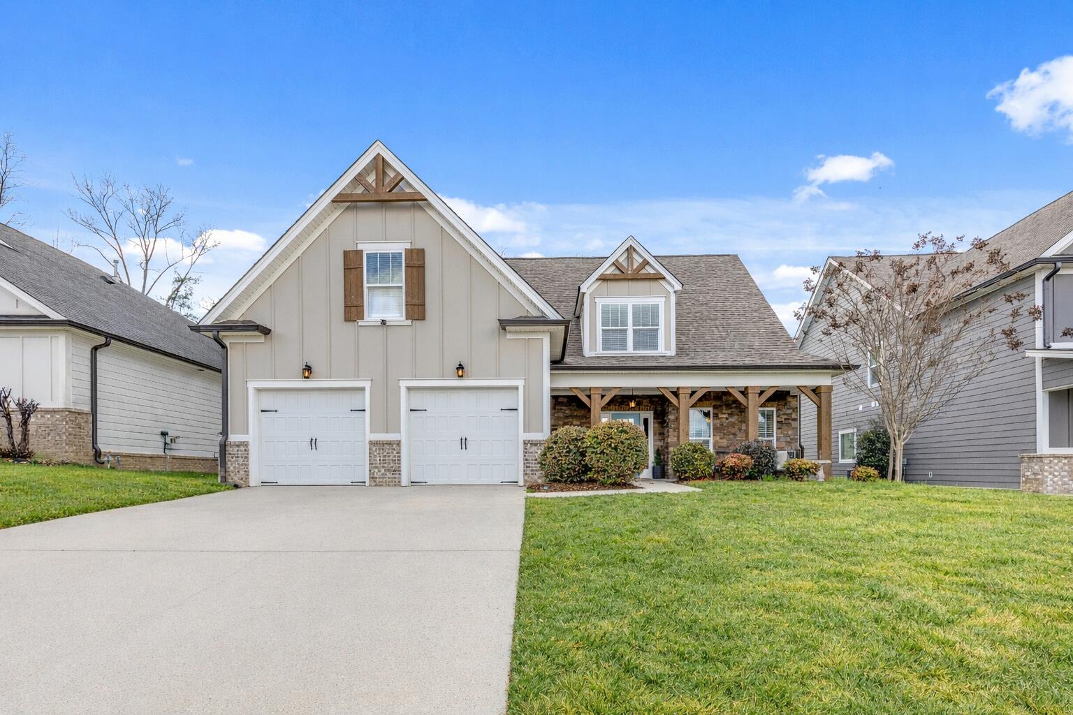 595 Deer Valley Dr