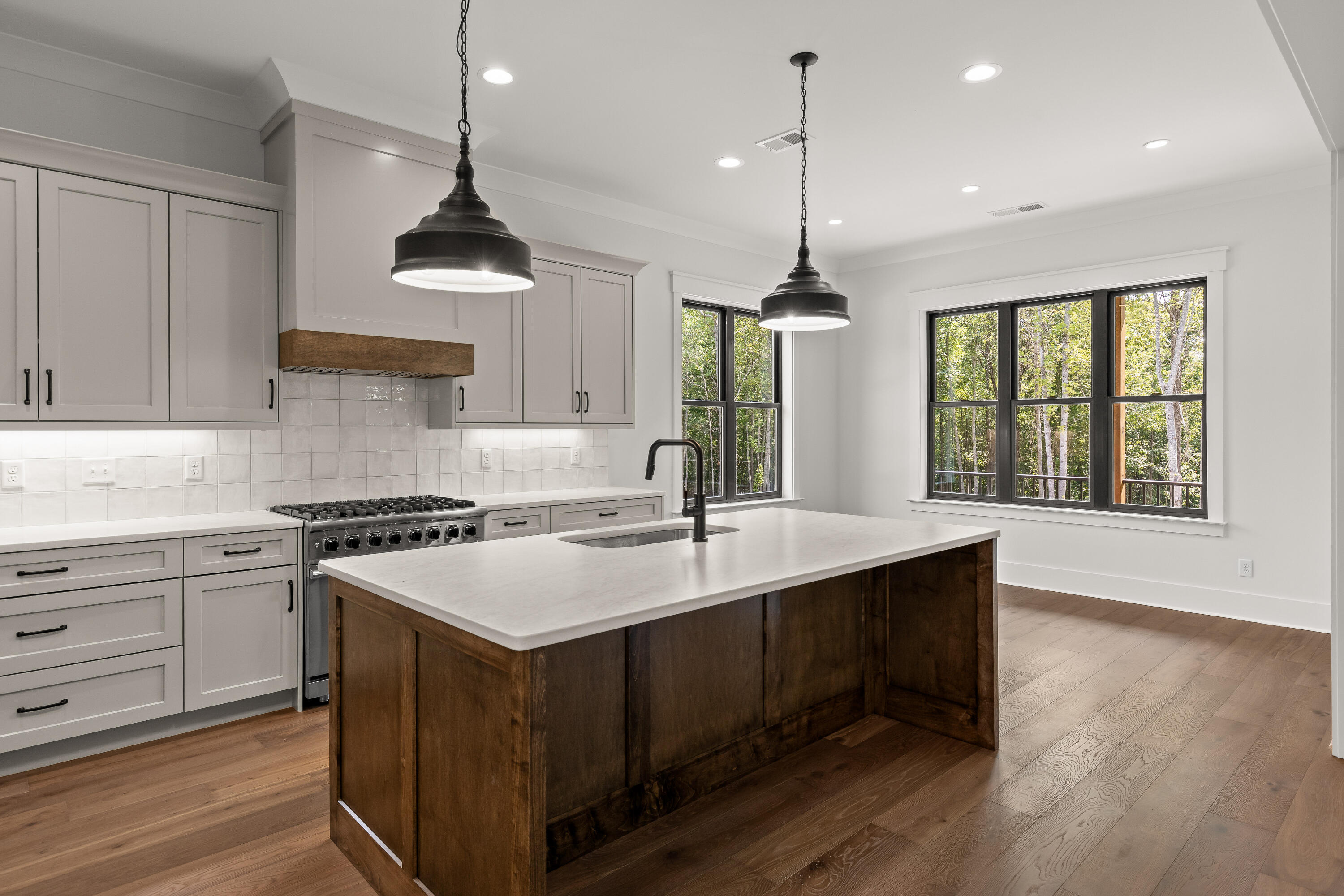 1708 Restful Drive