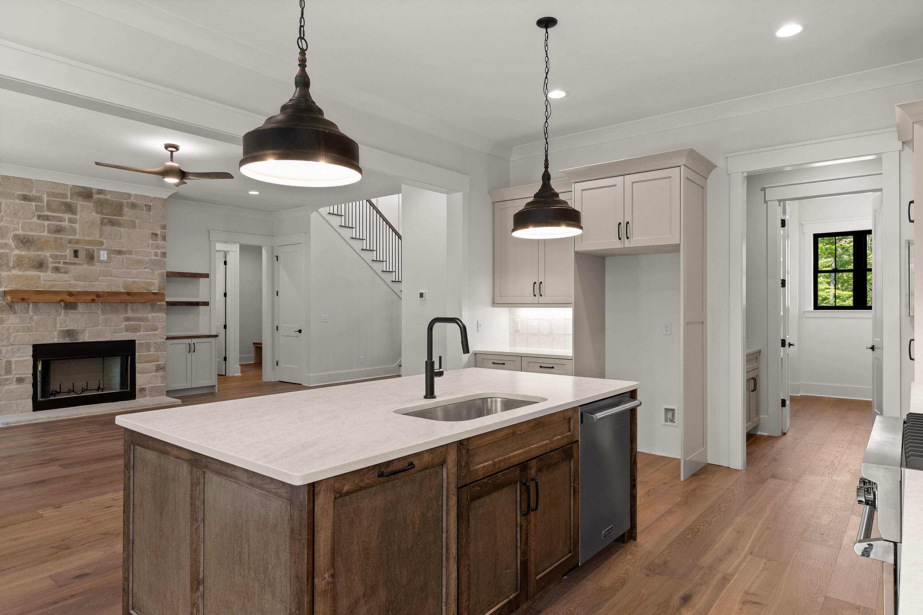 1708 Restful Drive
