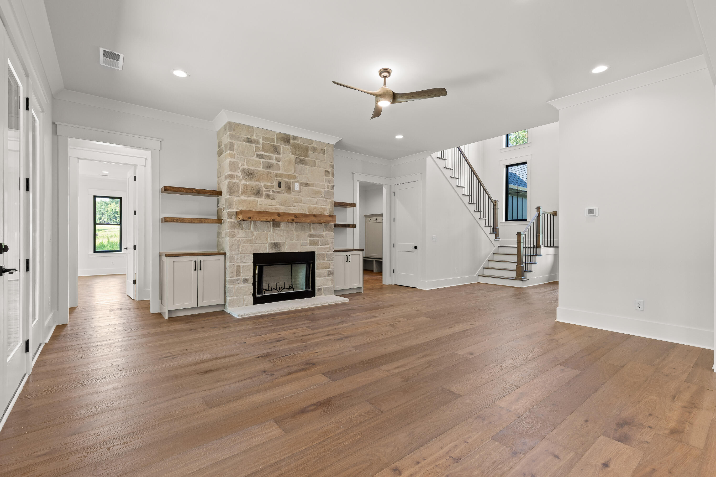 1708 Restful Drive