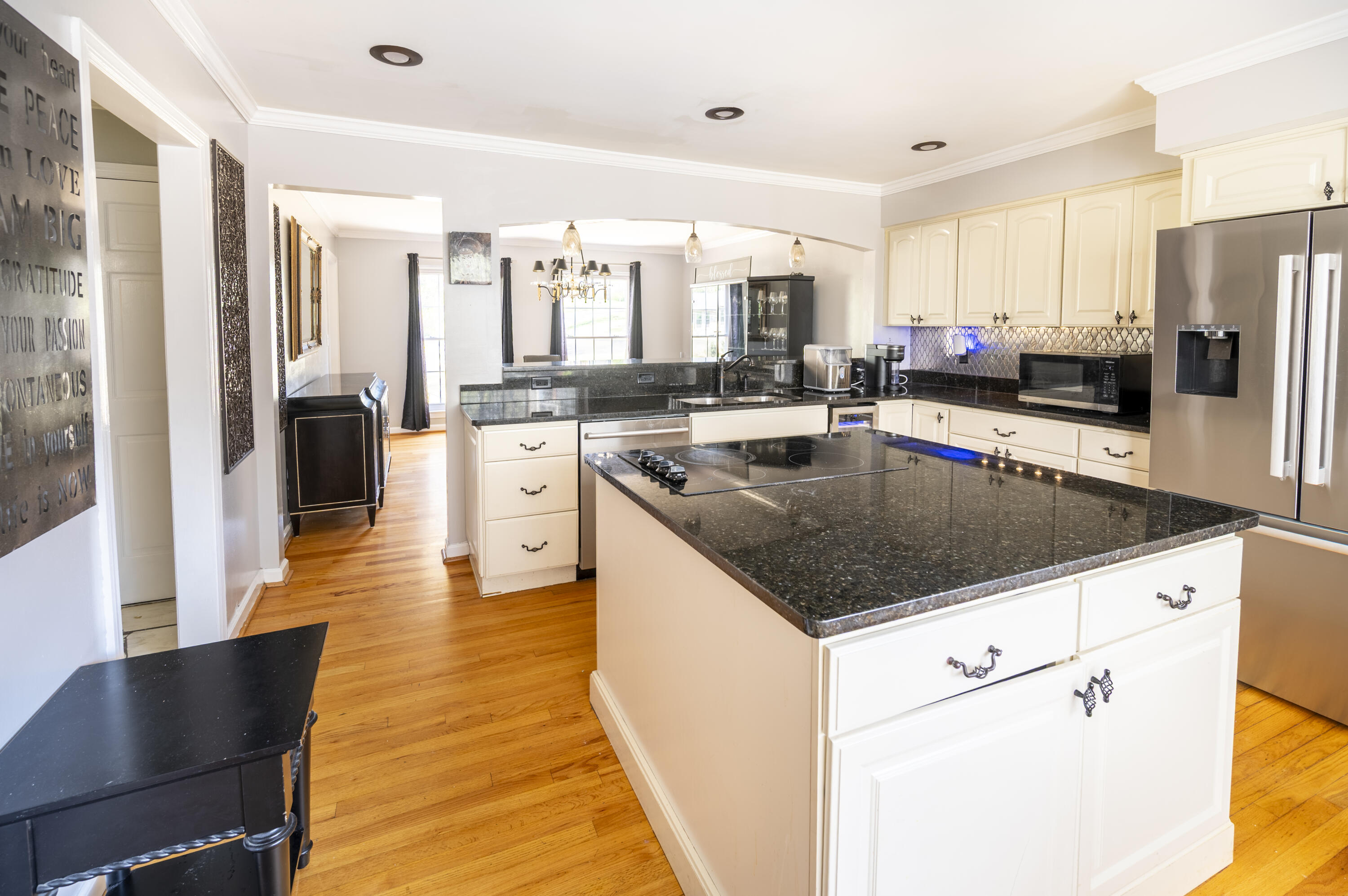 4907 Bal Harbor Drive