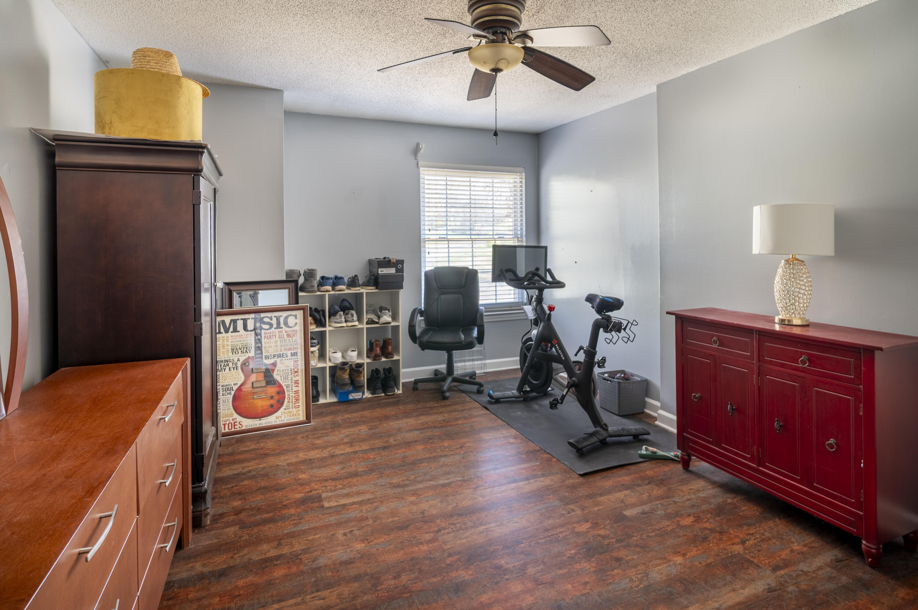 4907 Bal Harbor Drive