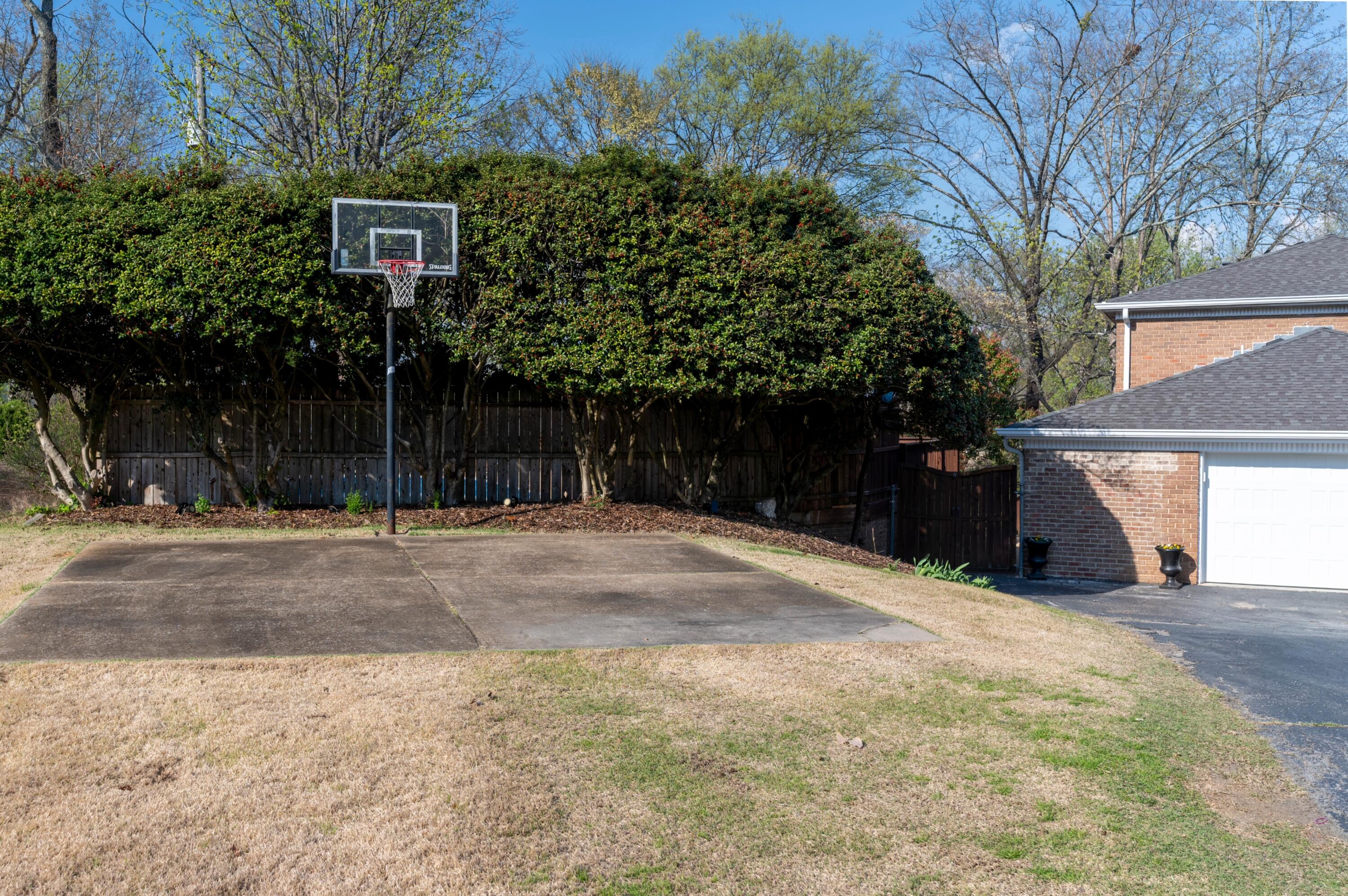 4907 Bal Harbor Drive