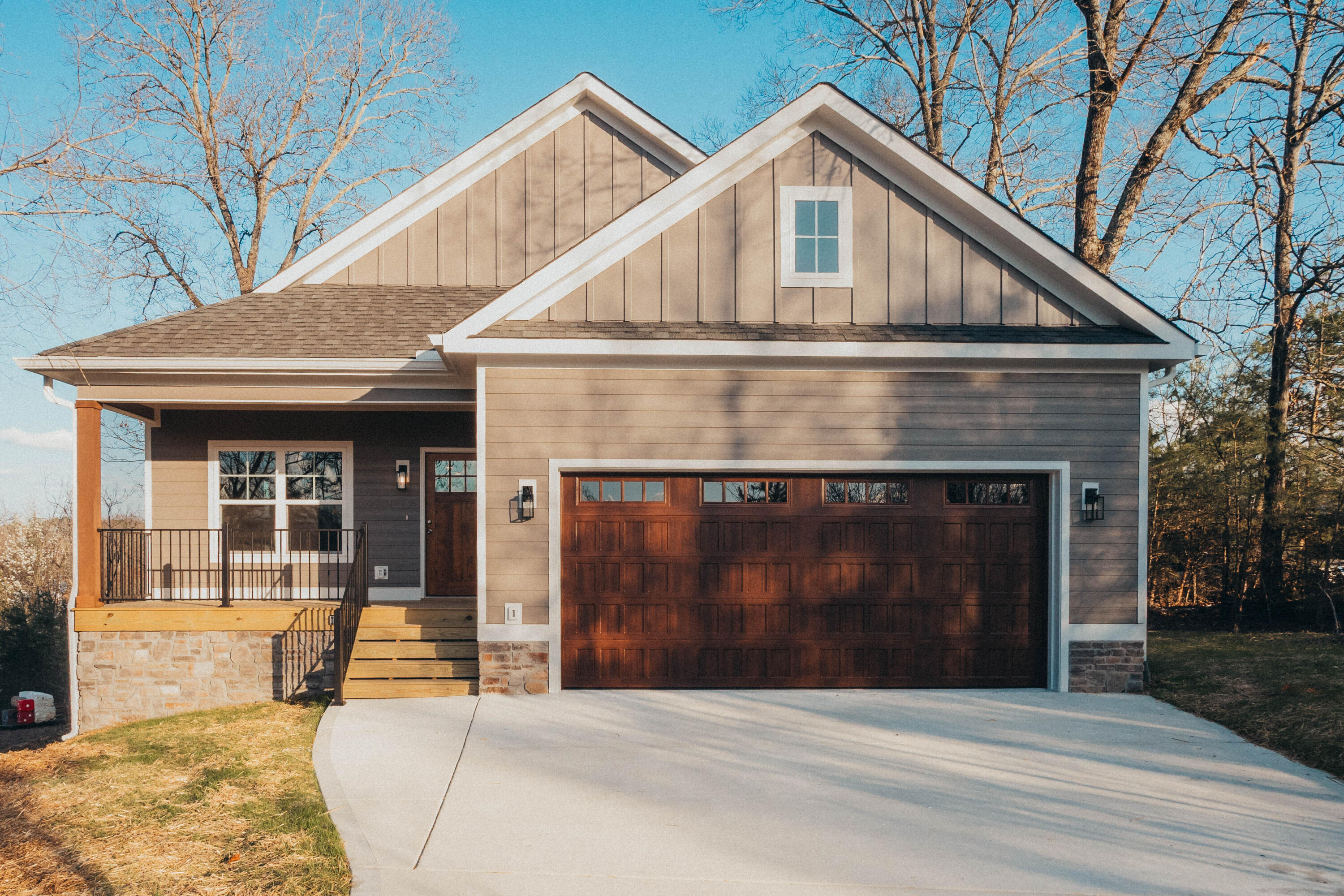 1101 Lightning Drive