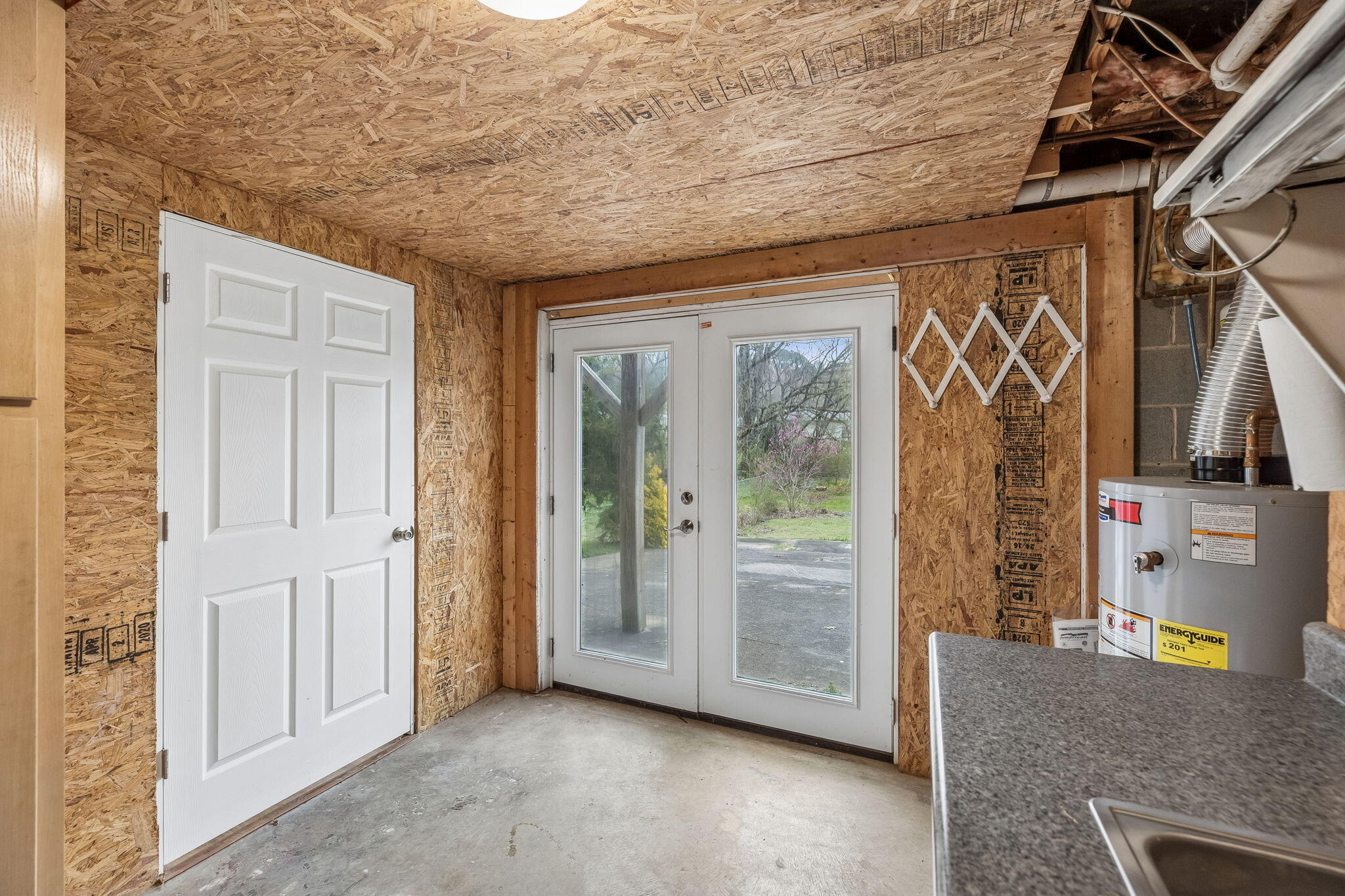5902 Tyner Lane