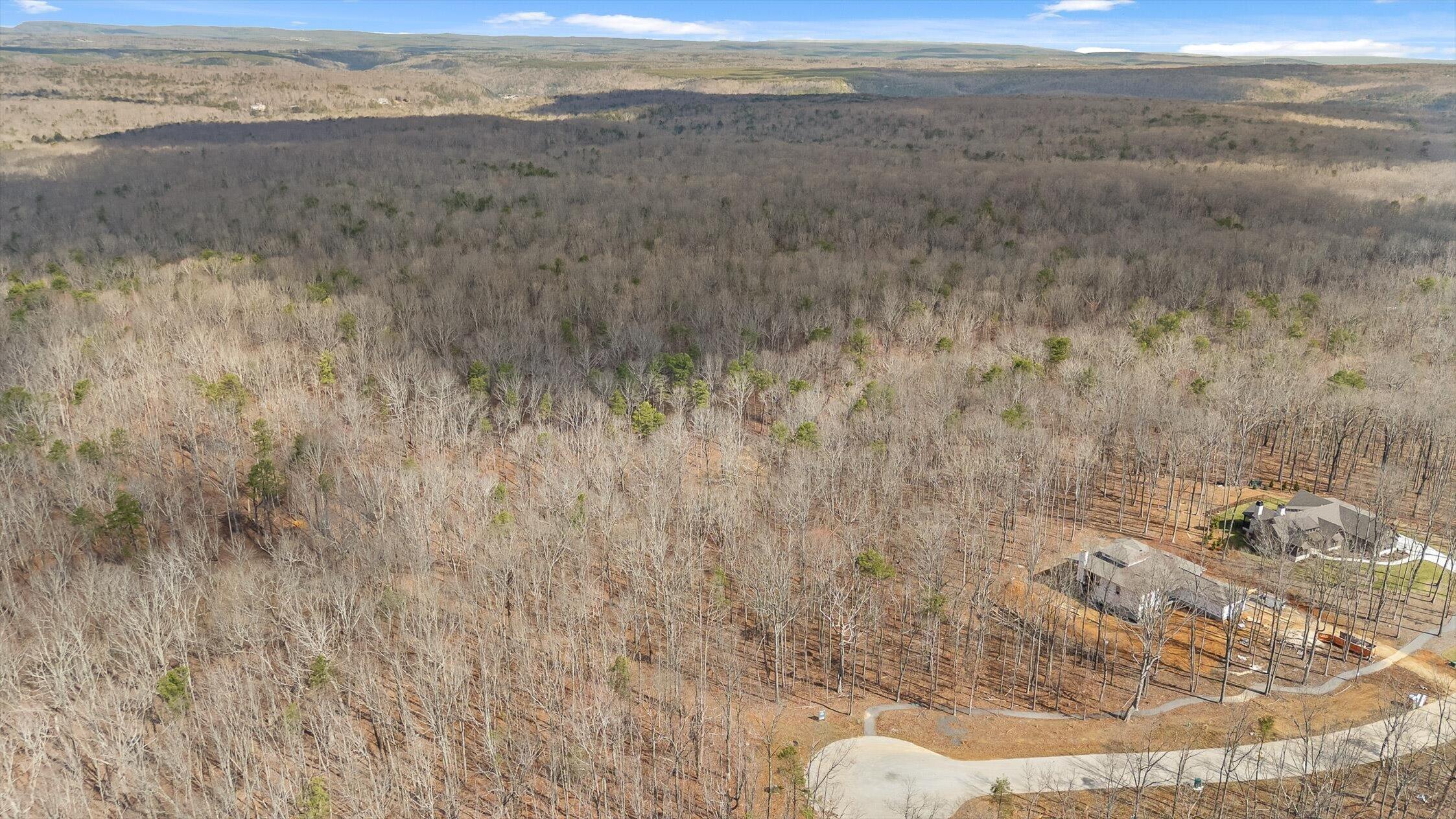 8283 Bear Paw Trail, (107)