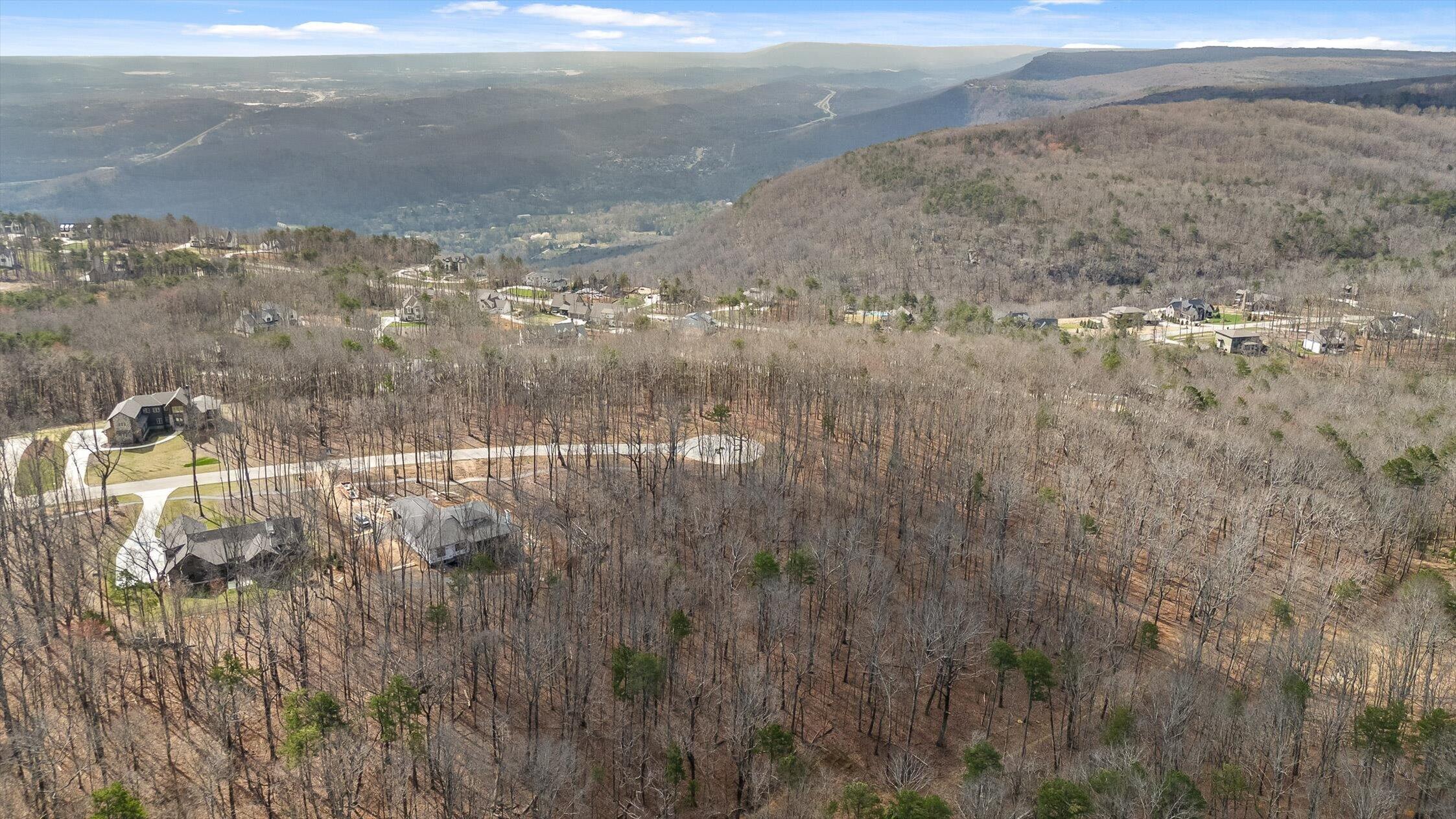 8283 Bear Paw Trail, (107)