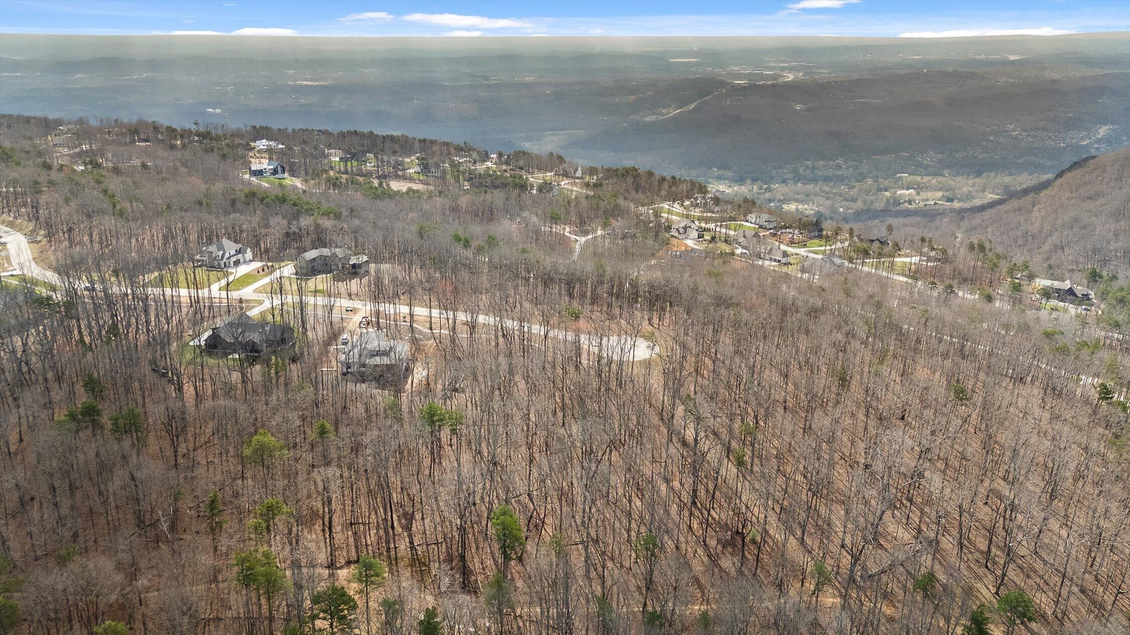 8283 Bear Paw Trail, (107)