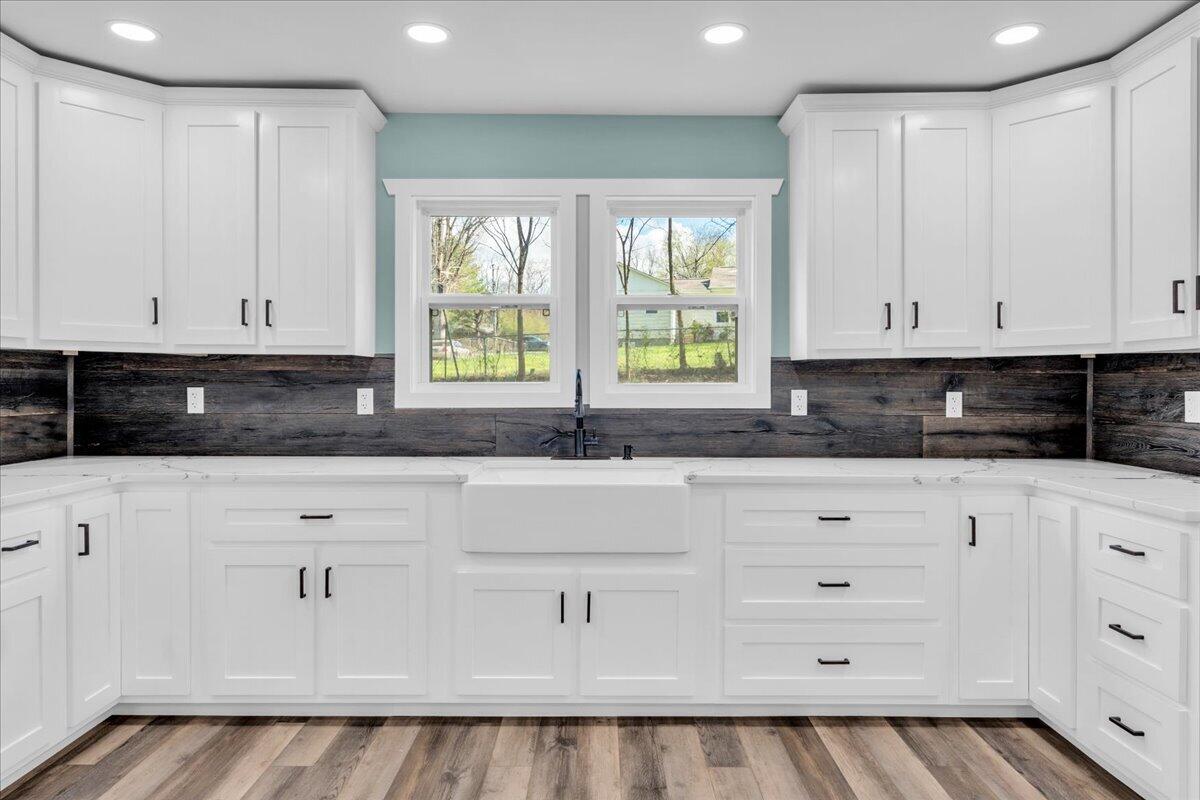 2645 Woodland Drive SE