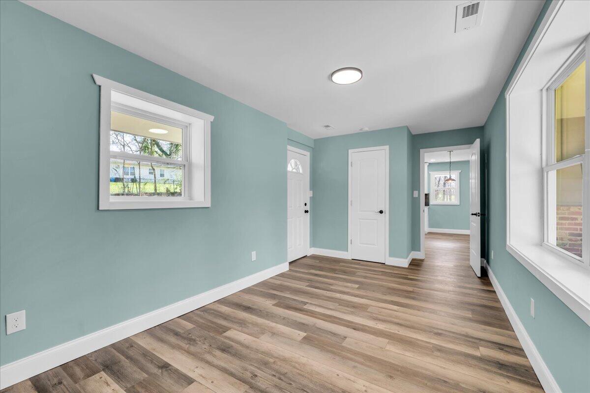 2645 Woodland Drive SE