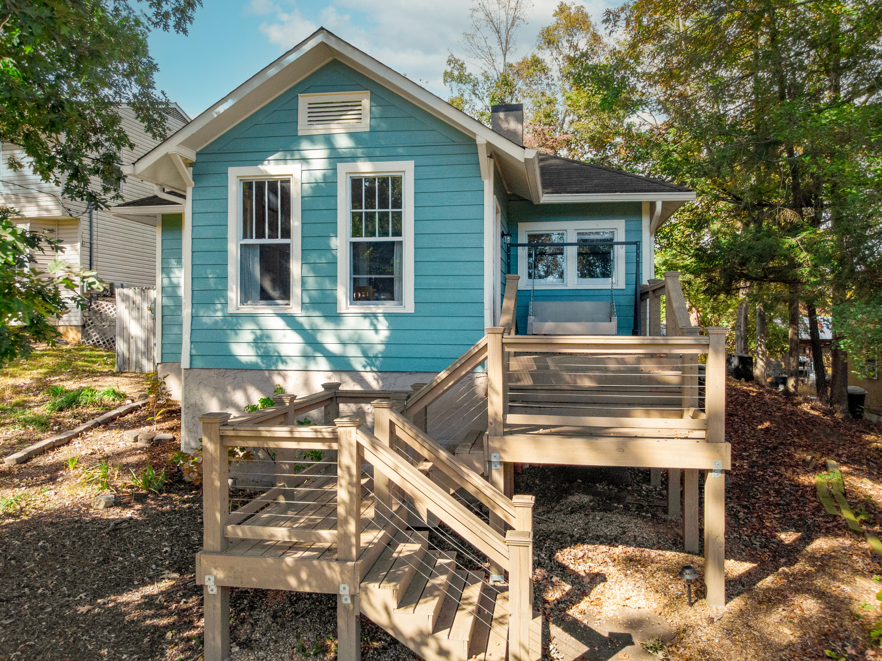 1009 Winthrop Street