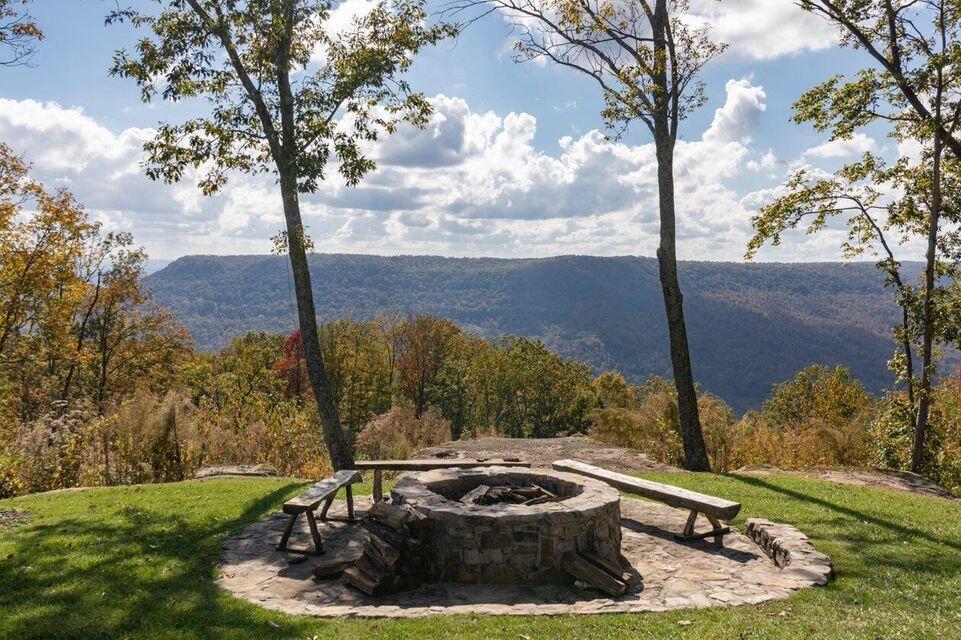 0 Pappy Road, 227,228