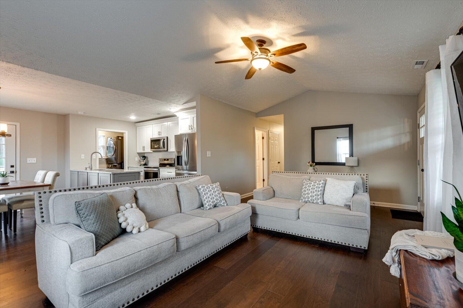 203 Darvin Lane, LaFayette