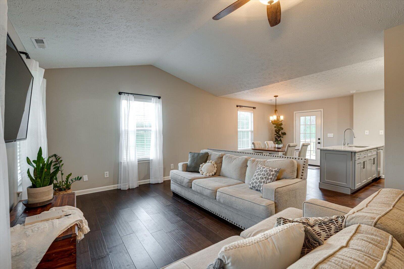 203 Darvin Lane, LaFayette