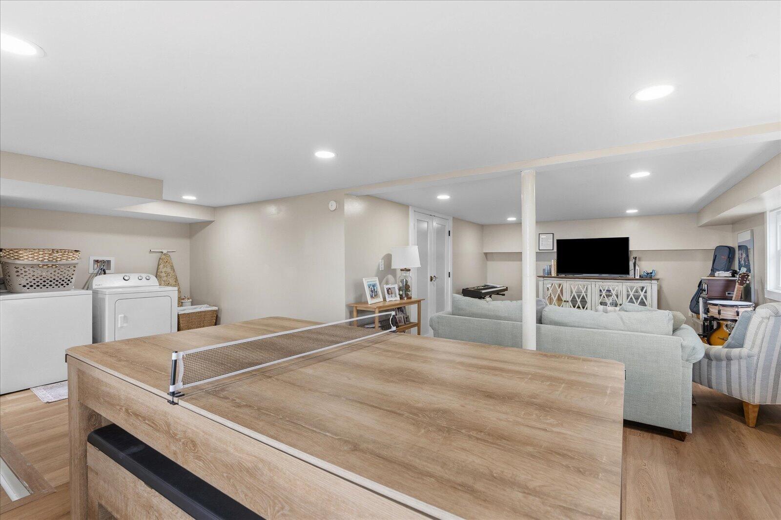 6216 Forest Park Drive