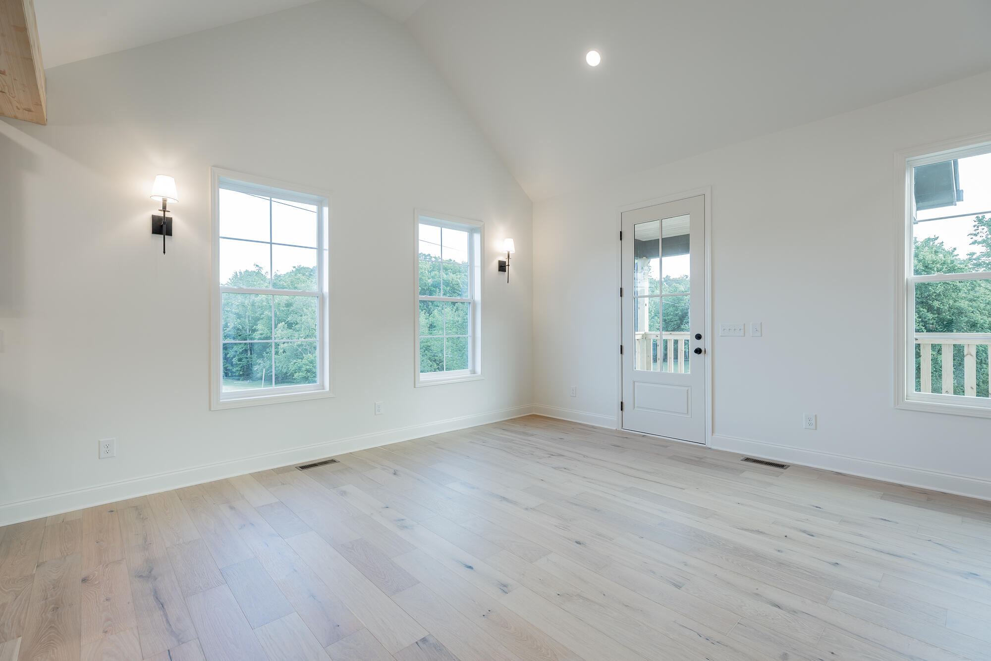 674 Courtney Lane