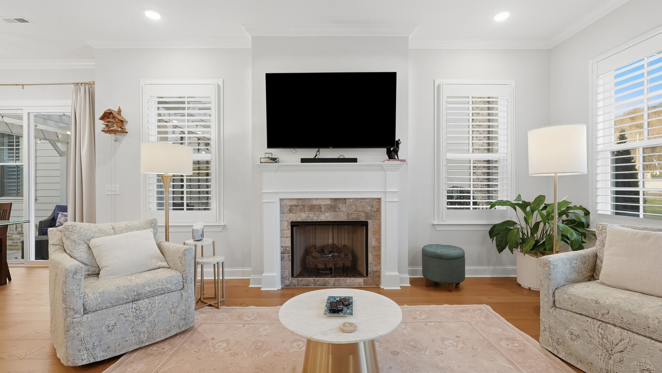 6814 Betsy Lane