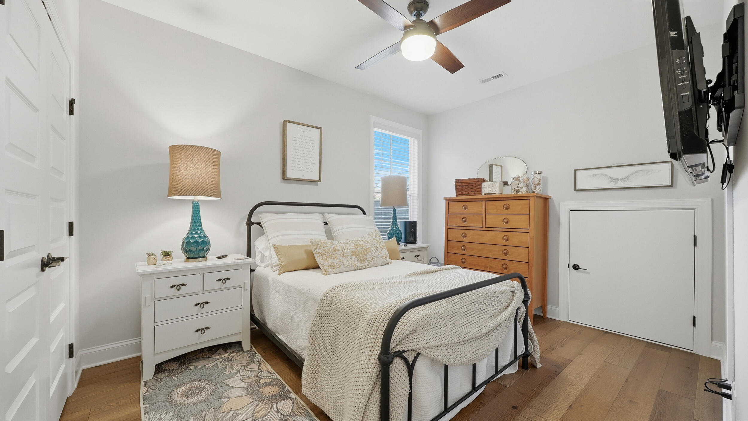 6814 Betsy Lane