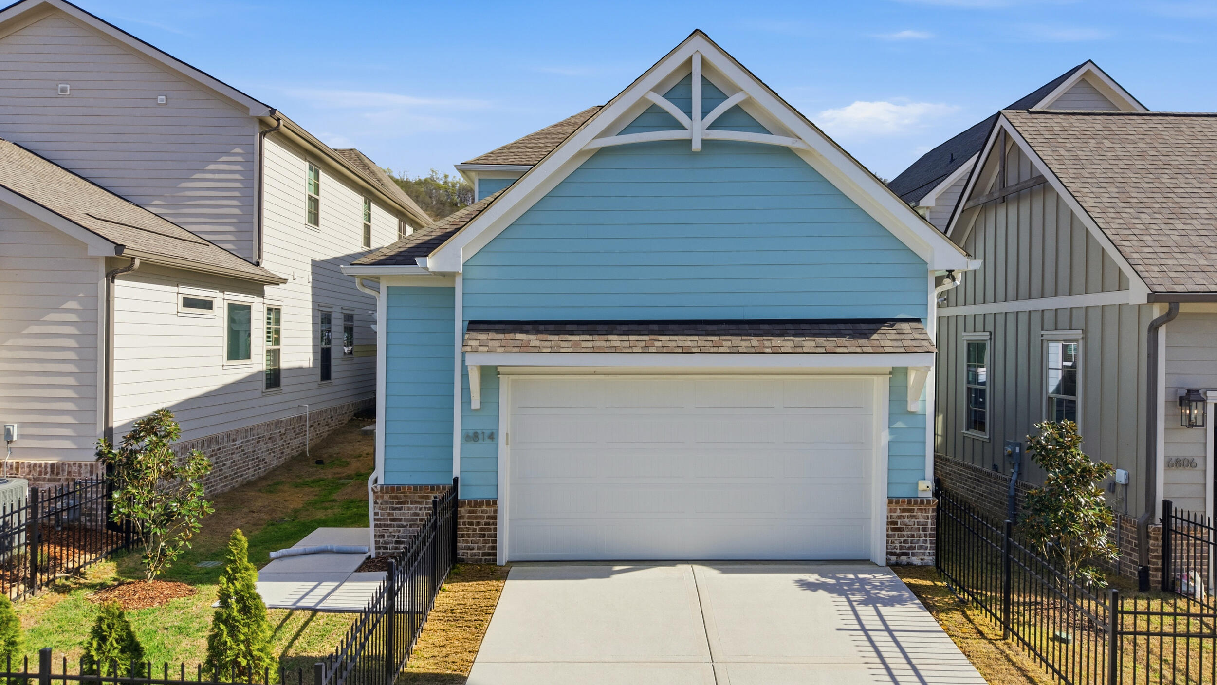 6814 Betsy Lane