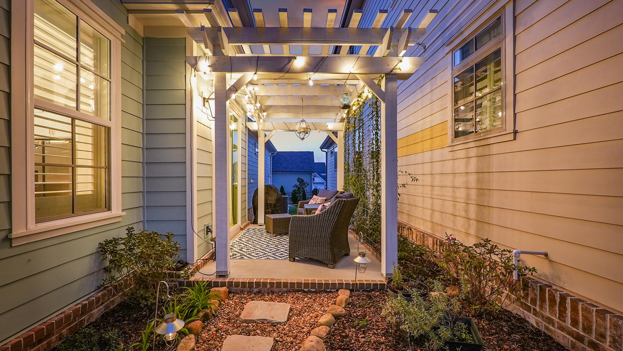 6814 Betsy Lane