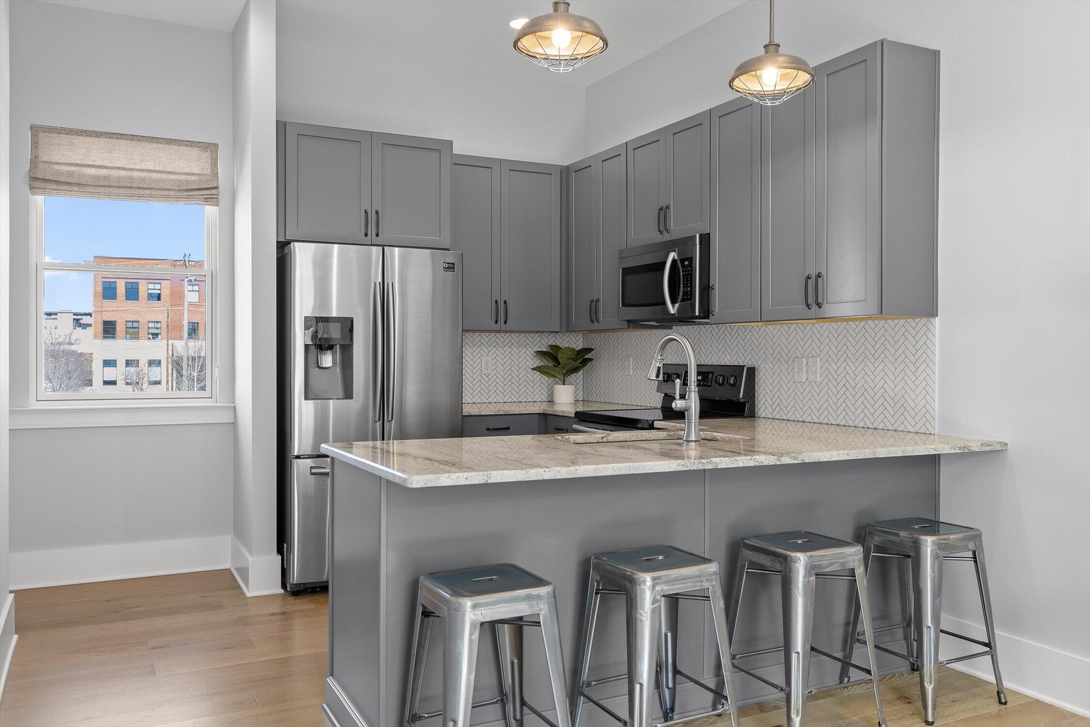 209 W 16th Street