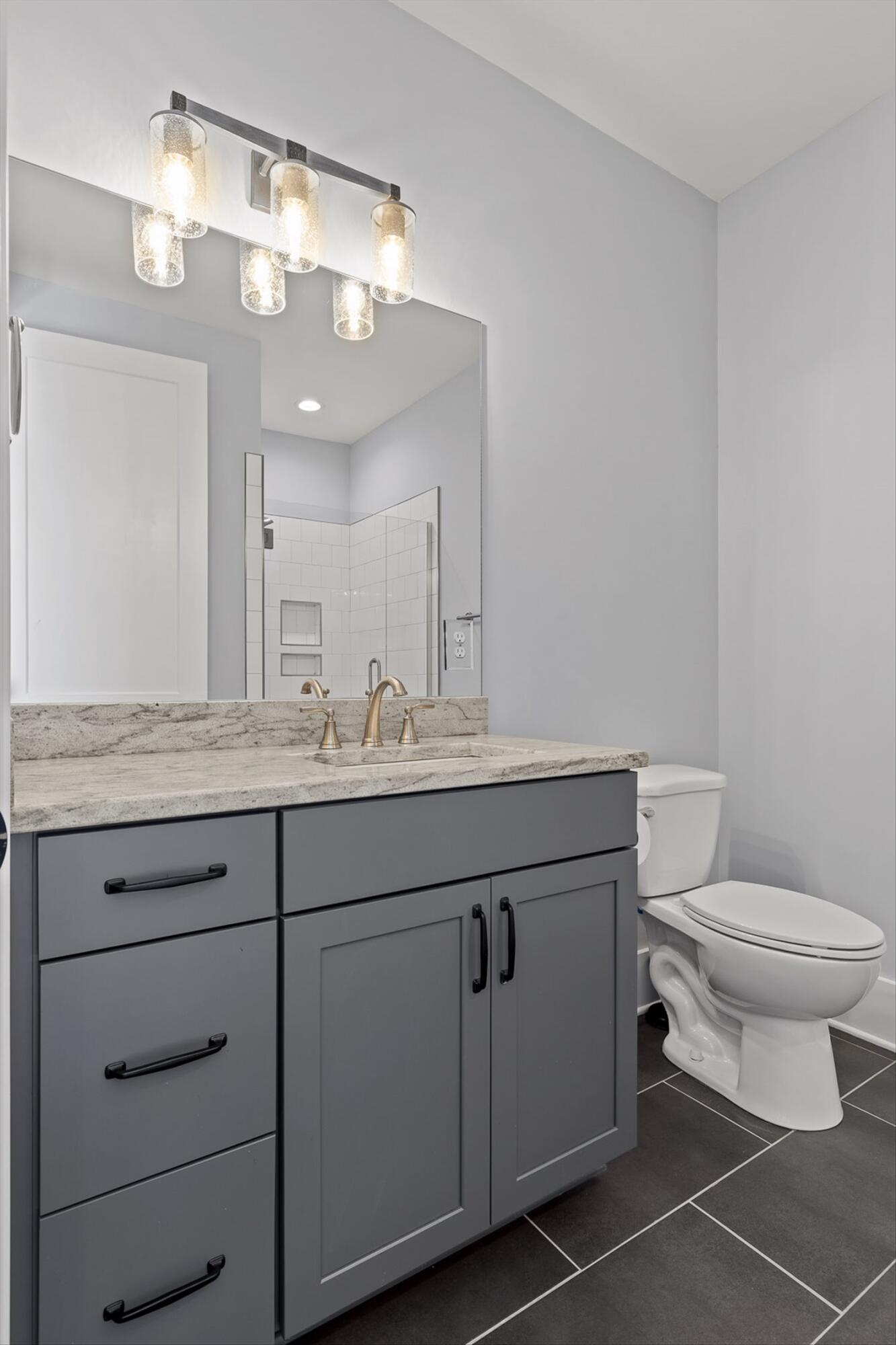 209 W 16th Street