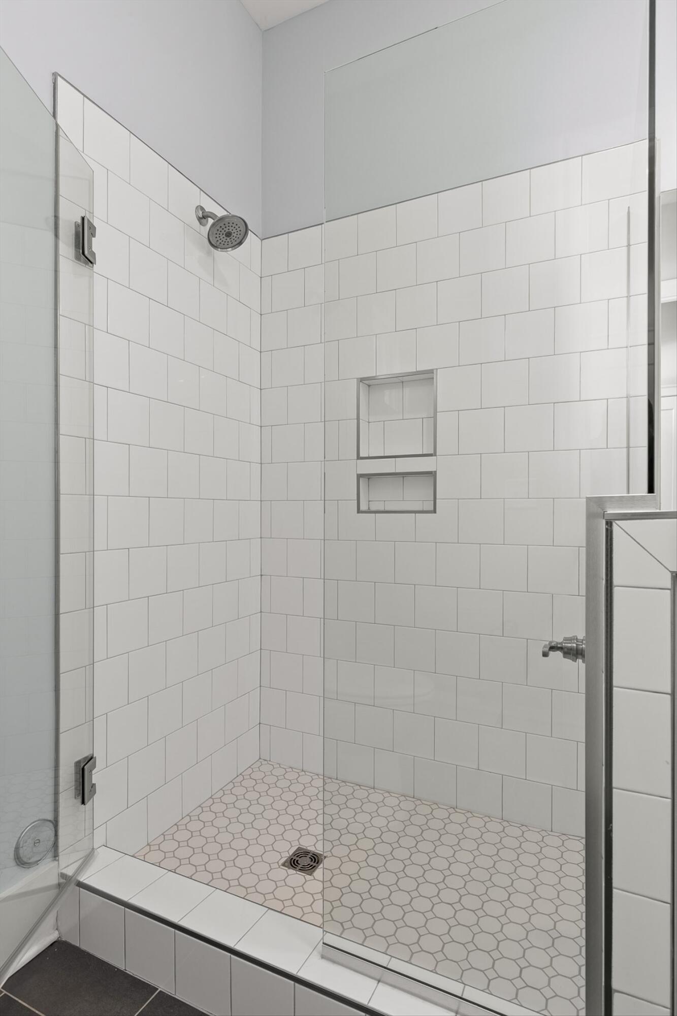 209 W 16th Street