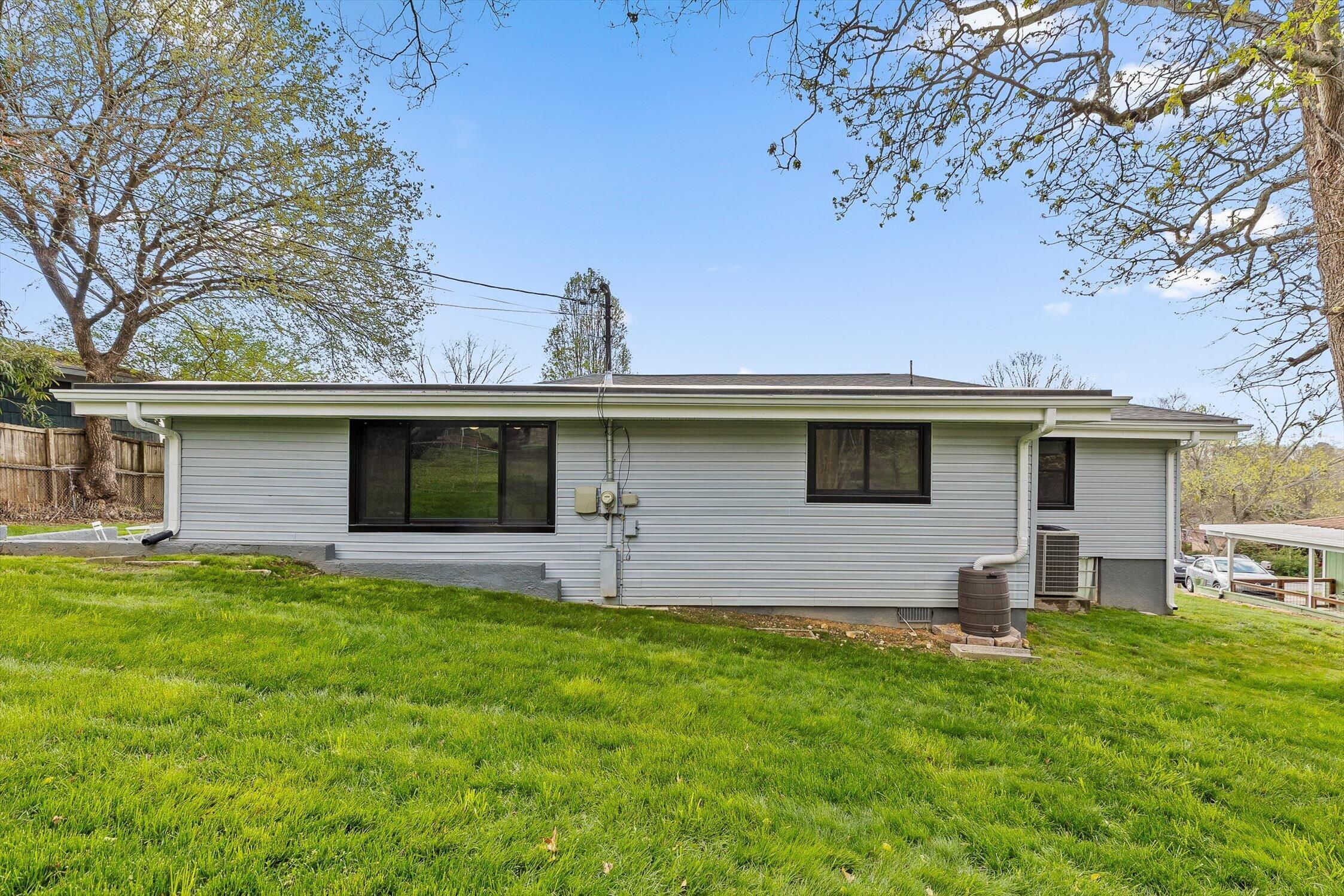 833 Belvoir Hills Drive