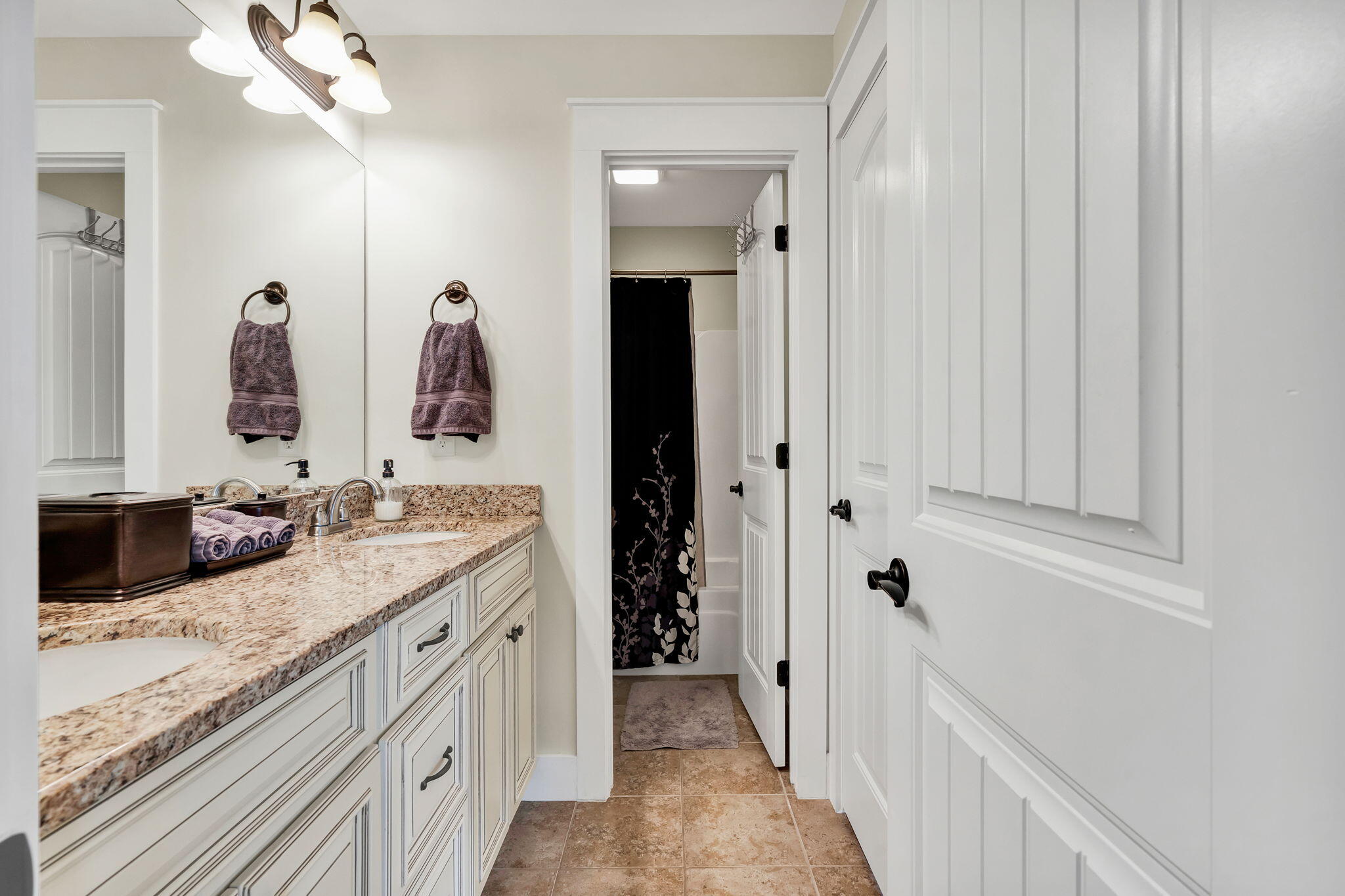 4517 Wellesley Drive