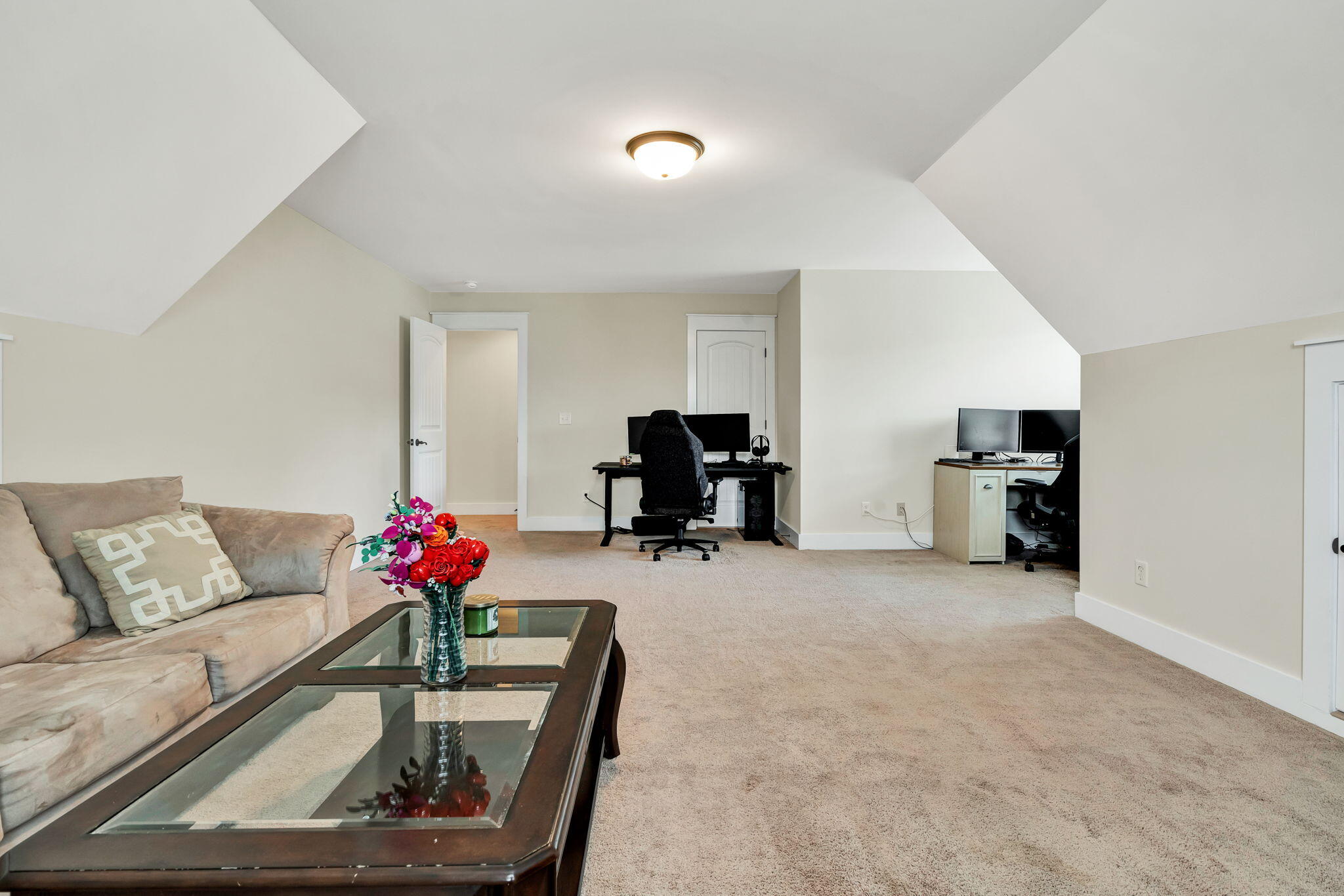 4517 Wellesley Drive