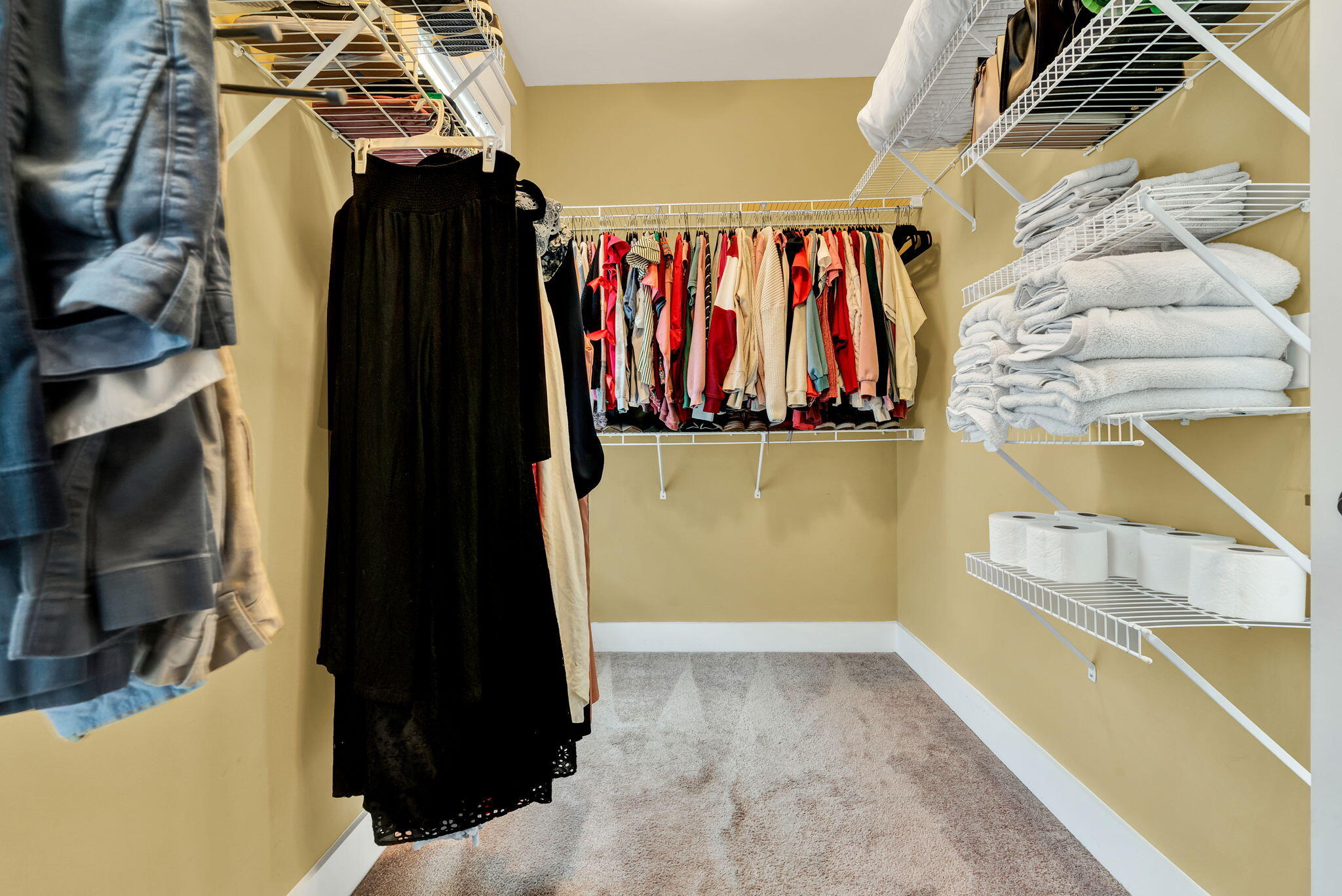 4517 Wellesley Drive