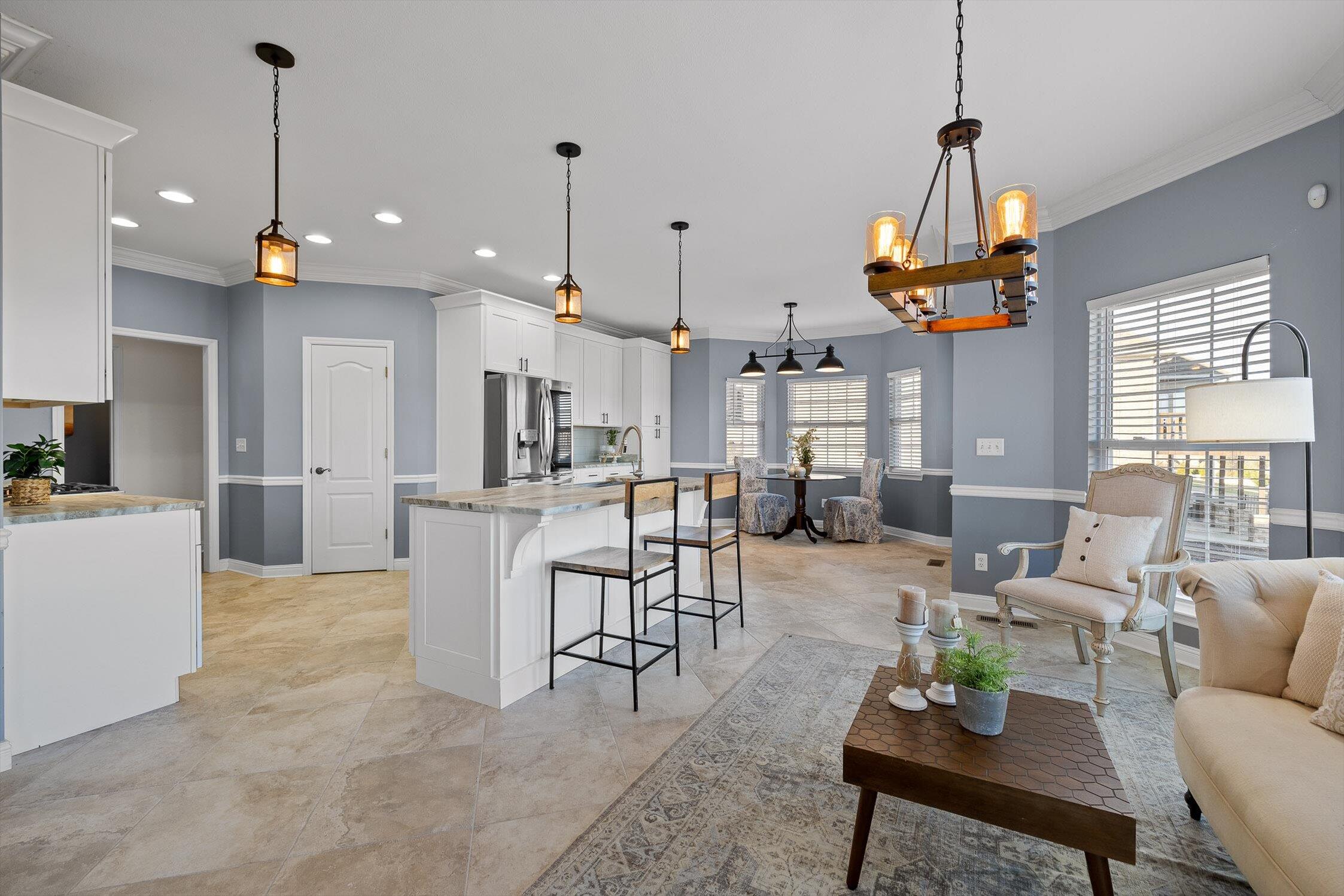 140 Thorncrest Drive