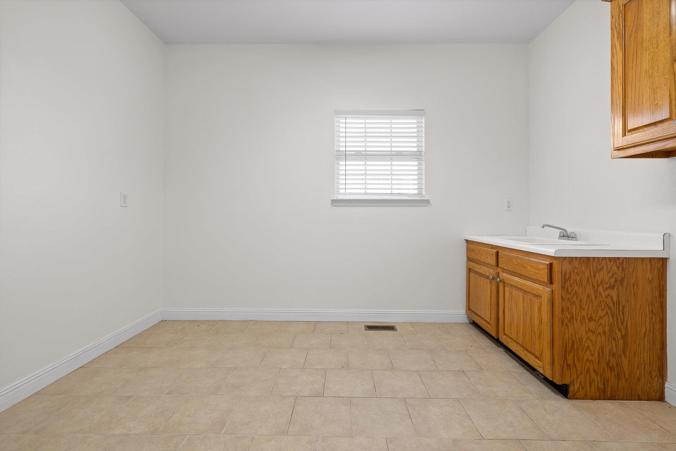 140 Thorncrest Drive