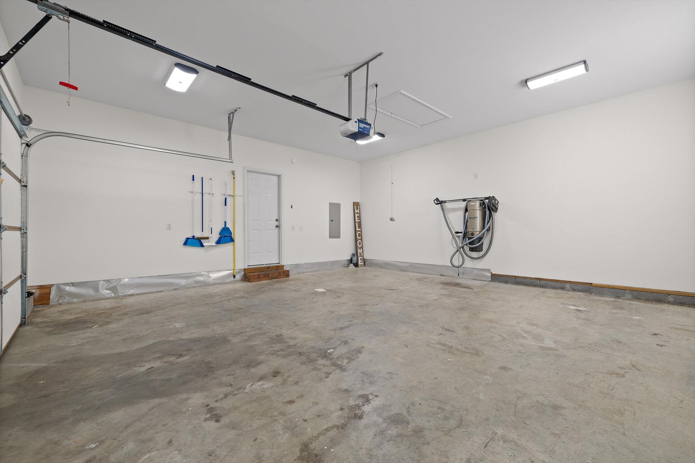 140 Thorncrest Drive