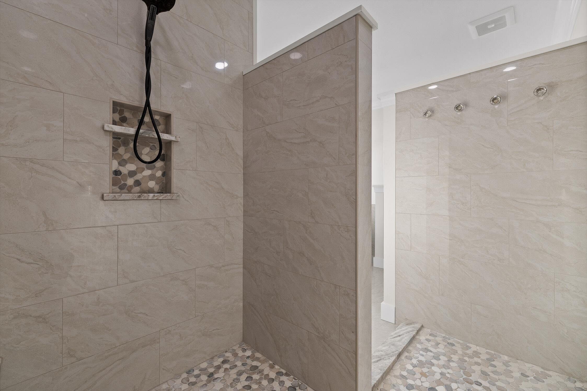 140 Thorncrest Drive