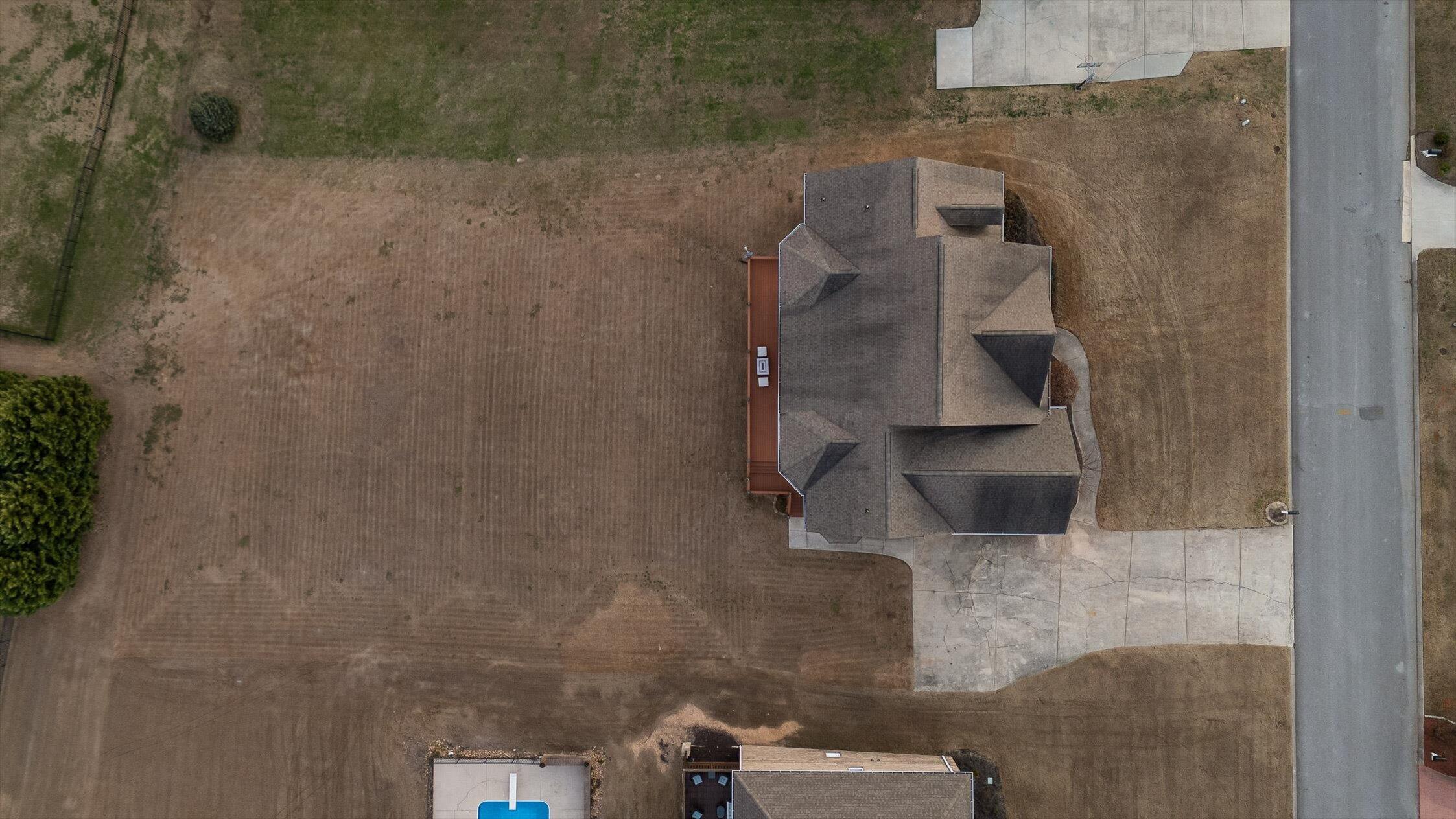 140 Thorncrest Drive