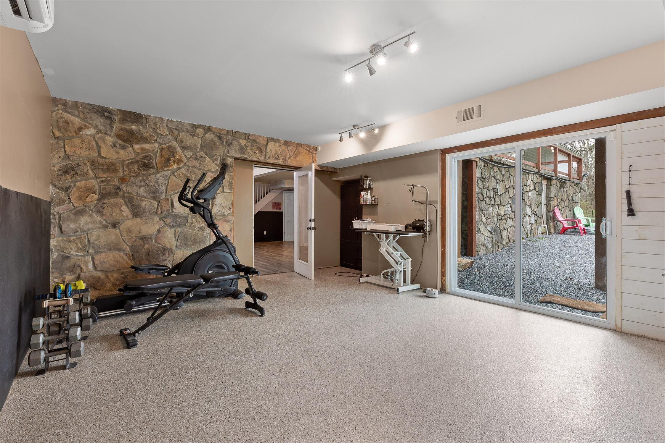 4007 Anderson Pike