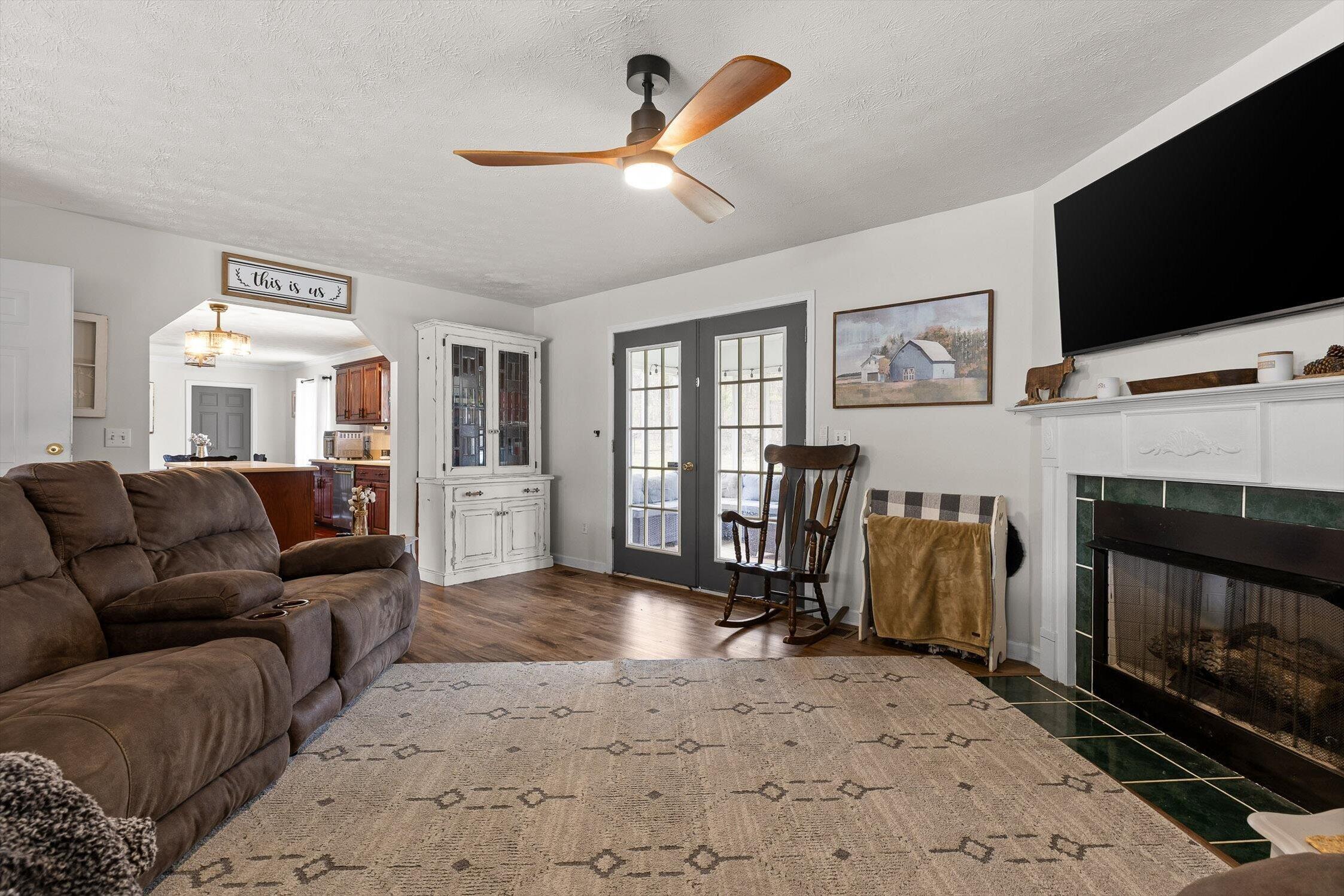 30 Boseman Lane